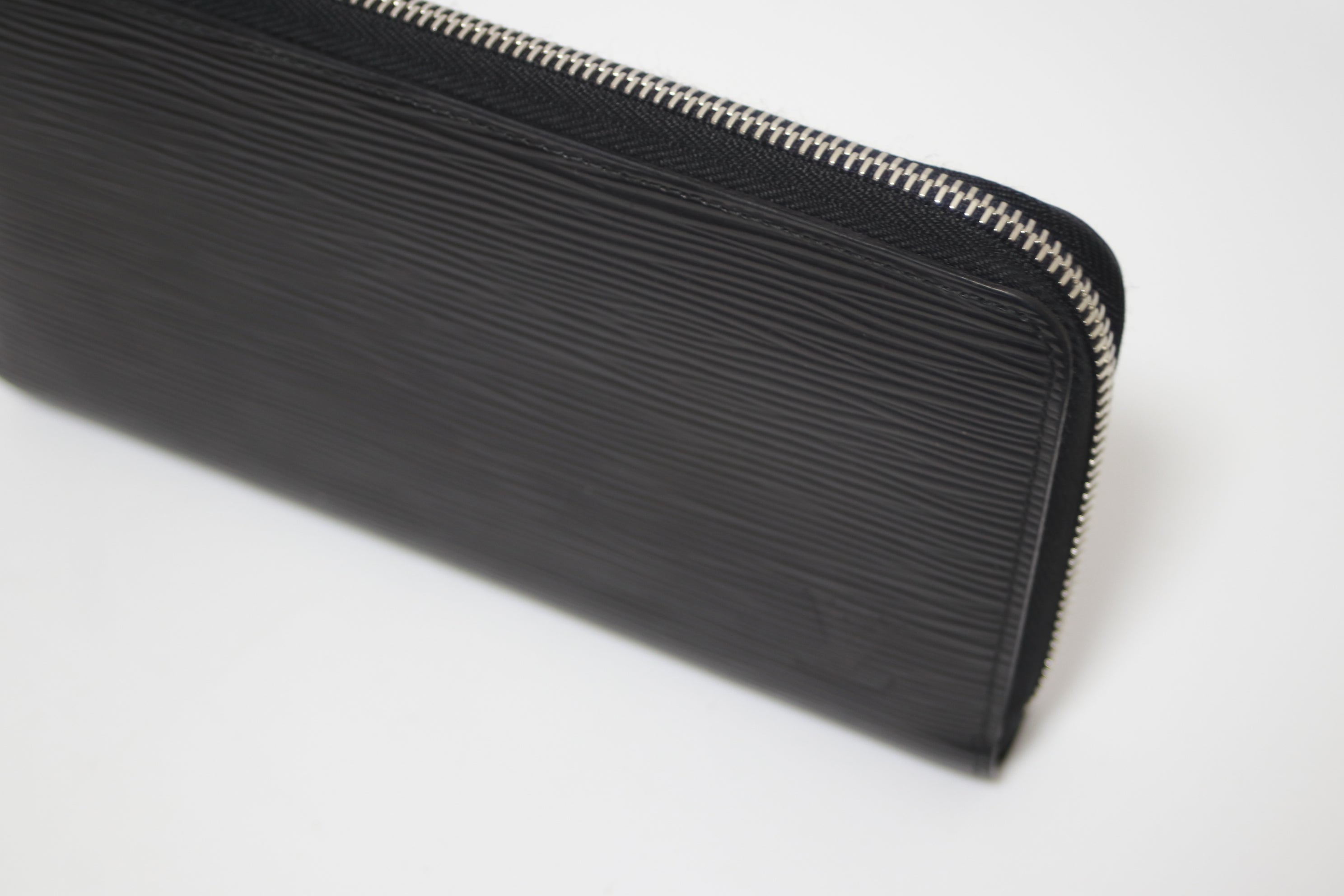 Louis Vuitton Epi Zippy Long Wallet Black Used