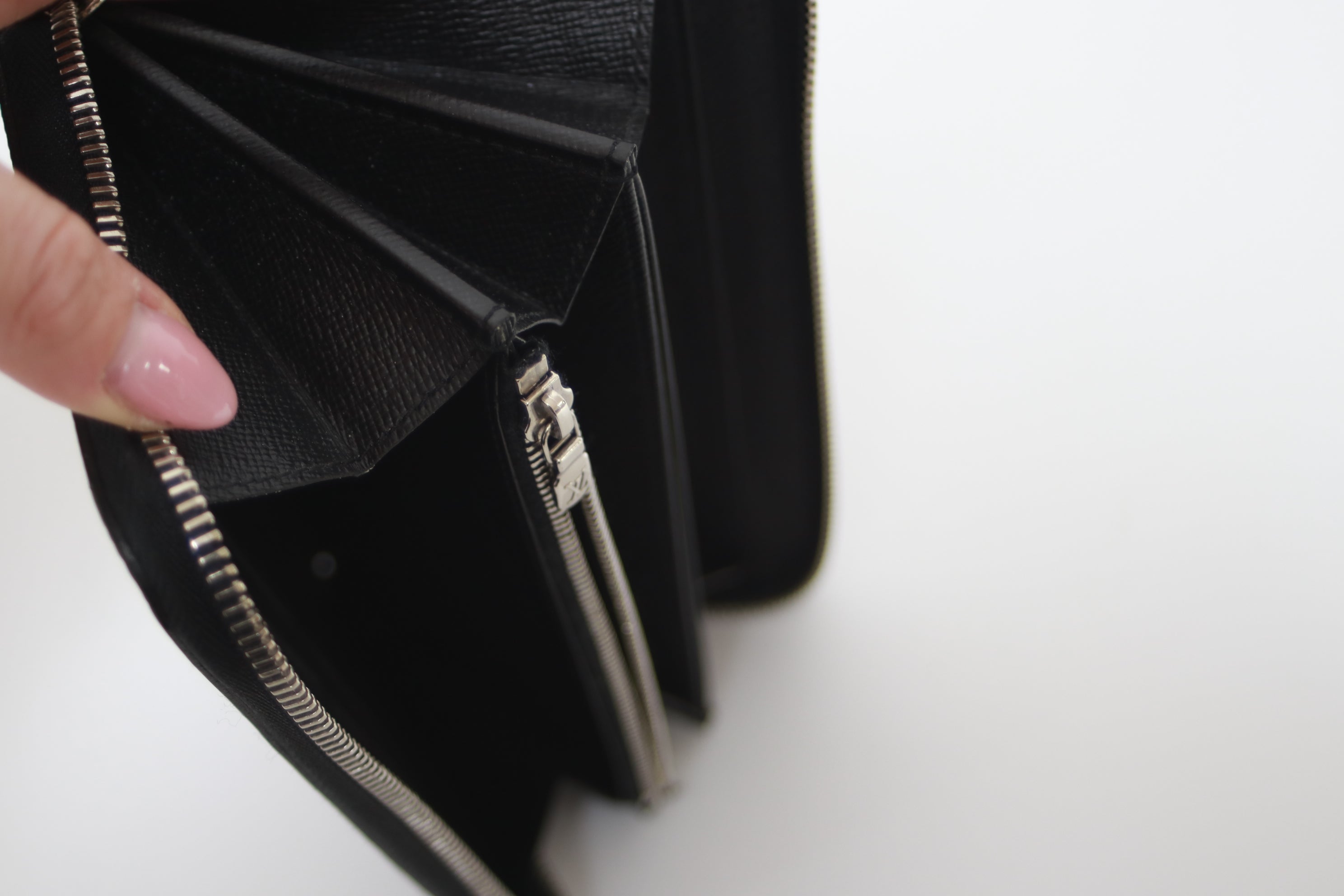 Louis Vuitton Epi Zippy Long Wallet Black Used