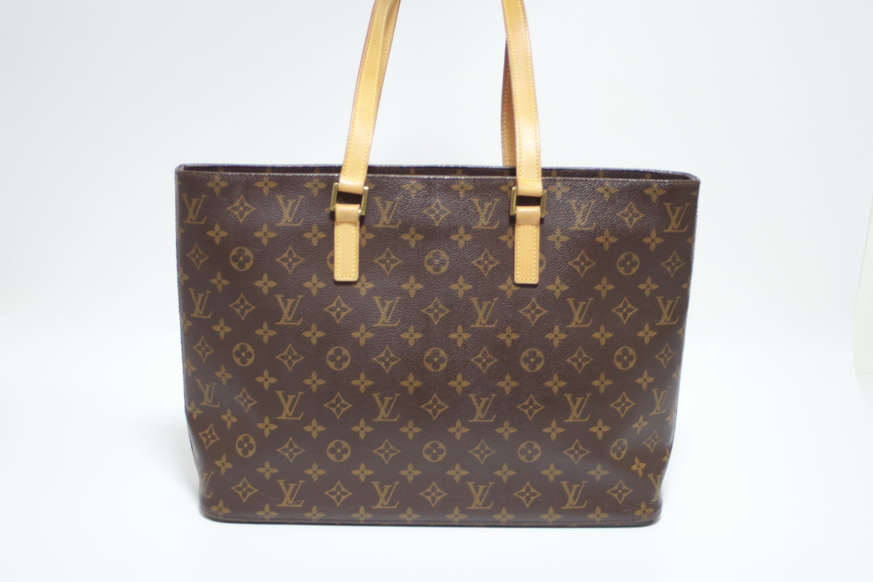 Louis Vuitton Luco Shoulder Tote Bag Used