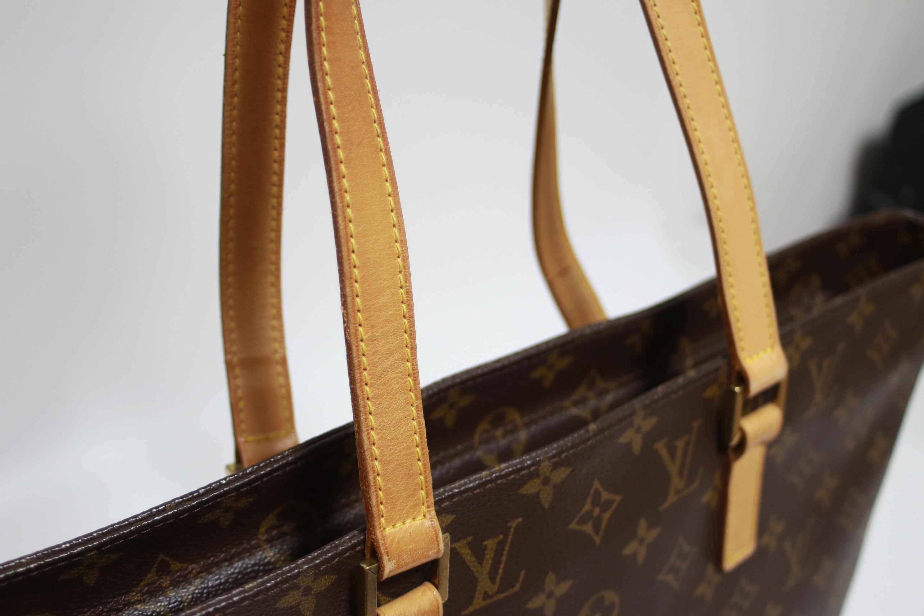 Louis Vuitton Luco Shoulder Tote Bag Used