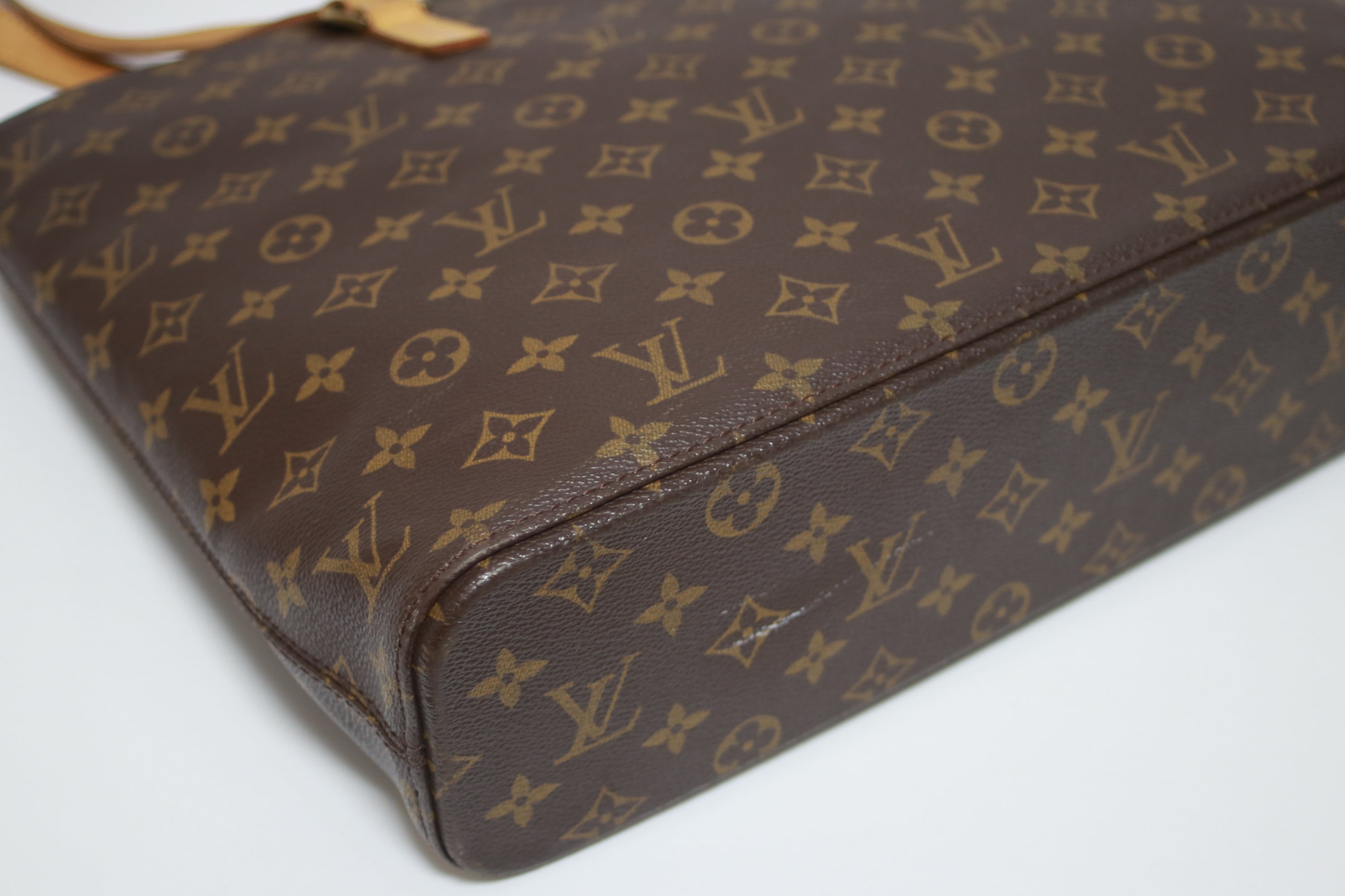 Louis Vuitton Luco Shoulder Tote Bag Used
