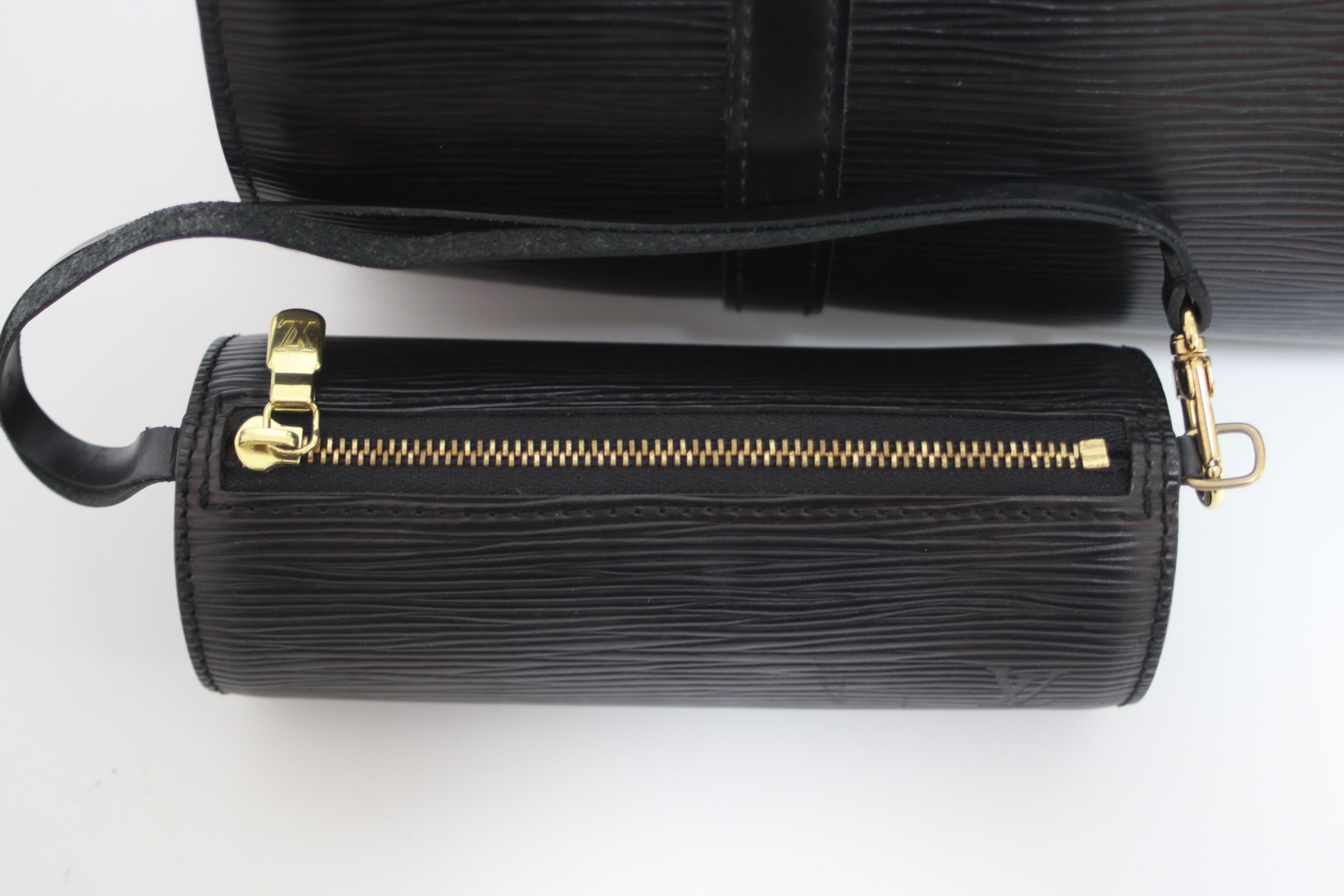 Louis Vuitton Soufflot Epi Black Leather Handbag Used