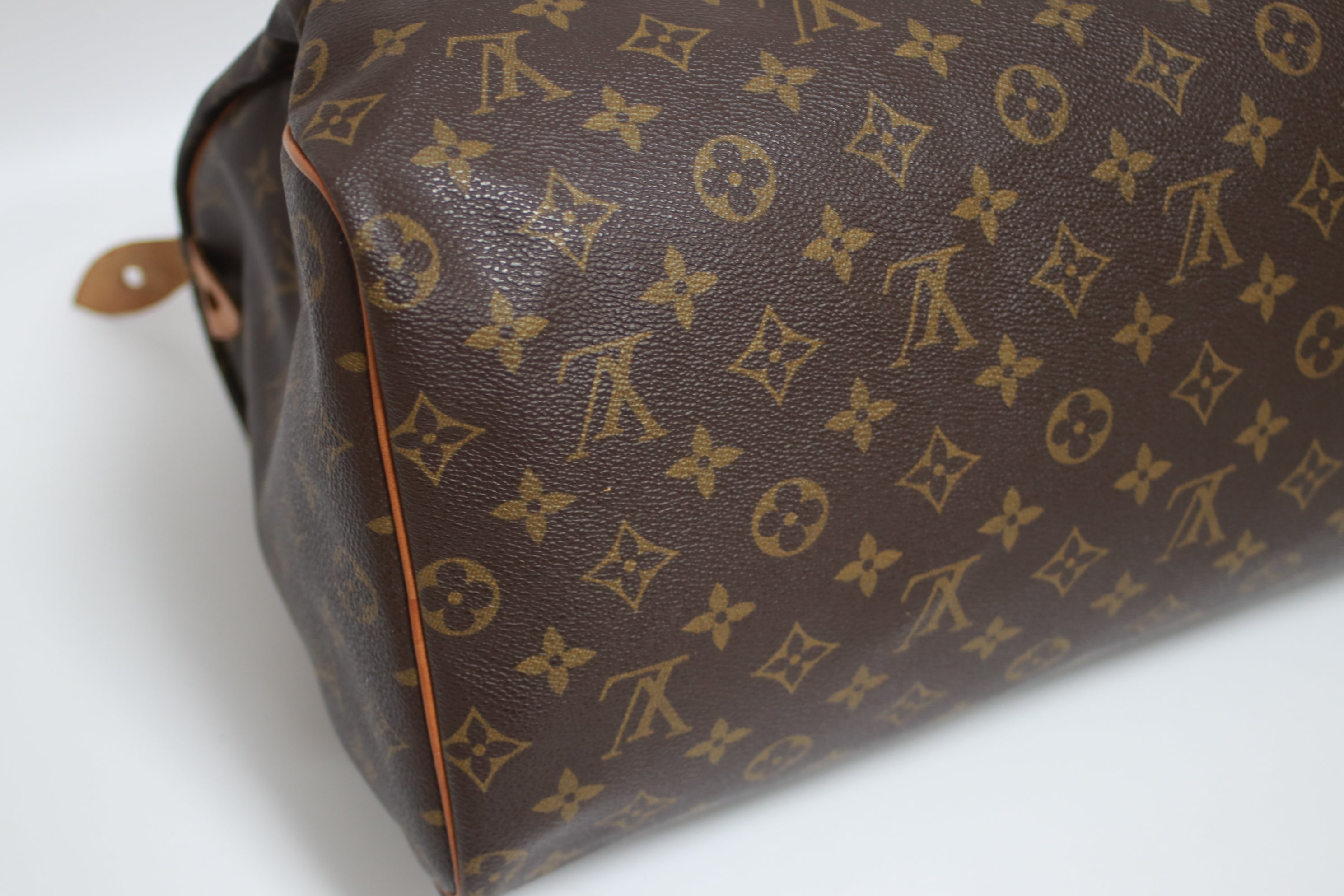 Louis Vuitton Speedy 40 Handbag Used