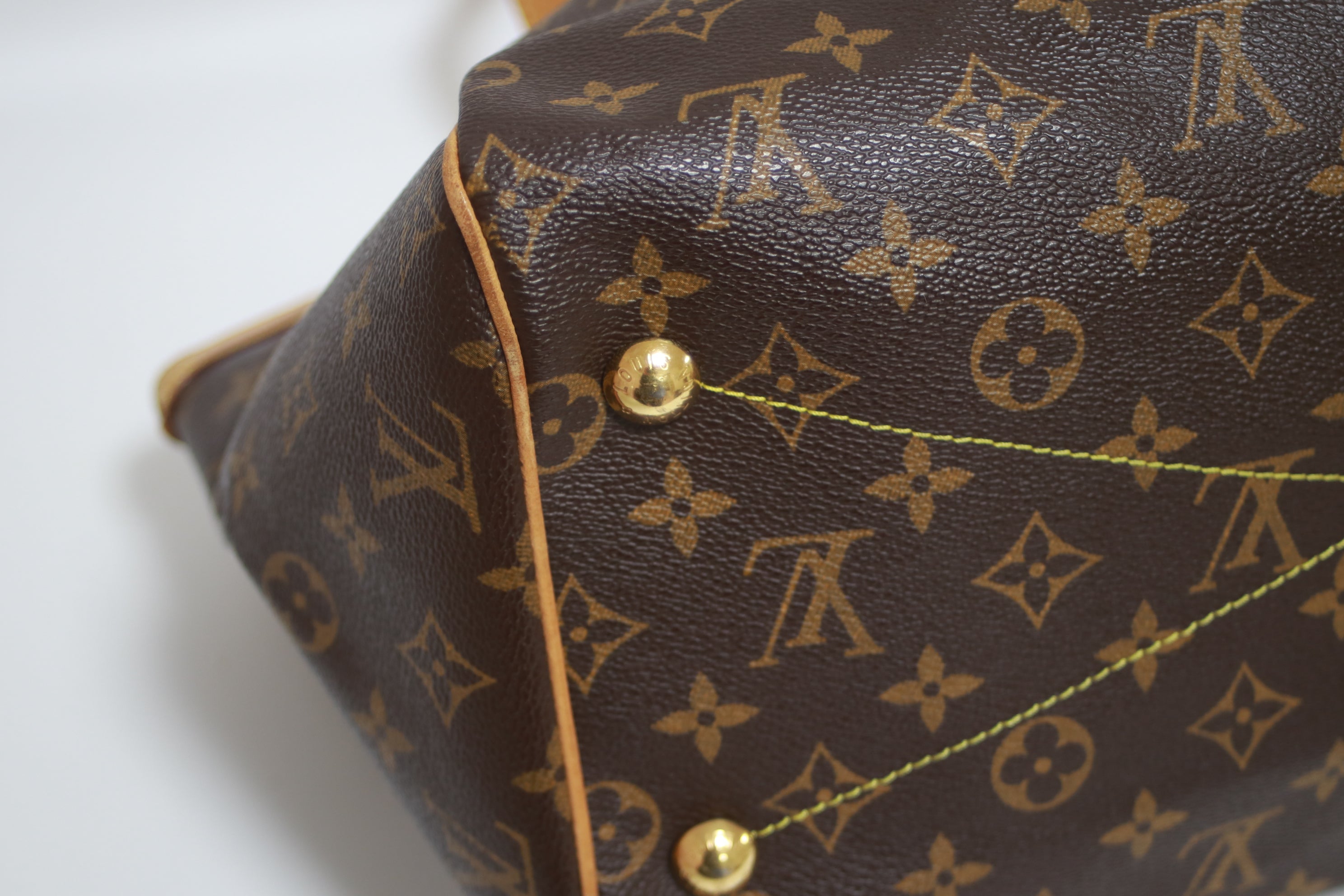 Louis Vuitton Tivoli GM Shoulder Tote Bag Used