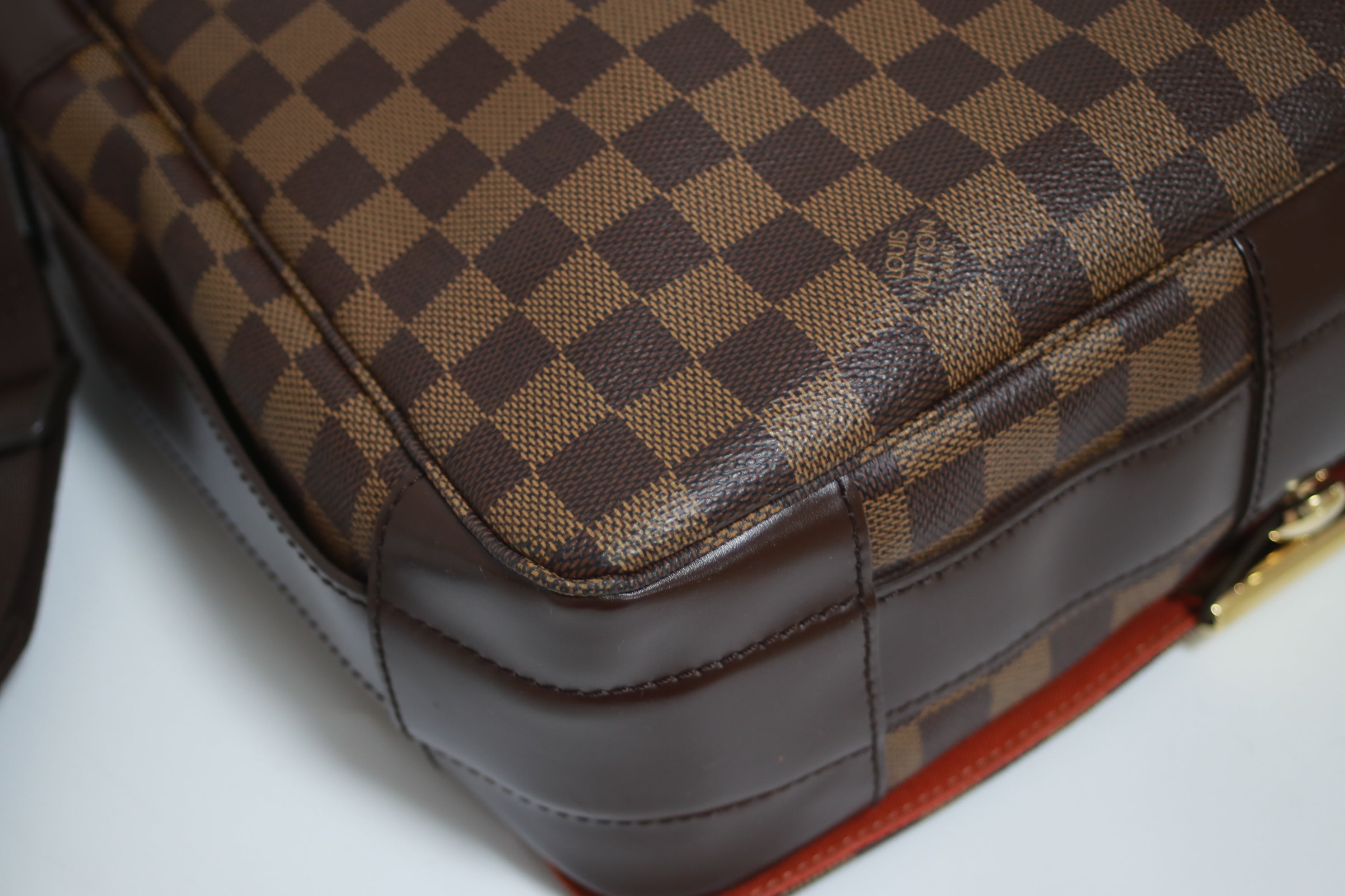 Louis Vuitton Bastille Damier Ebene Messenger Bag Used