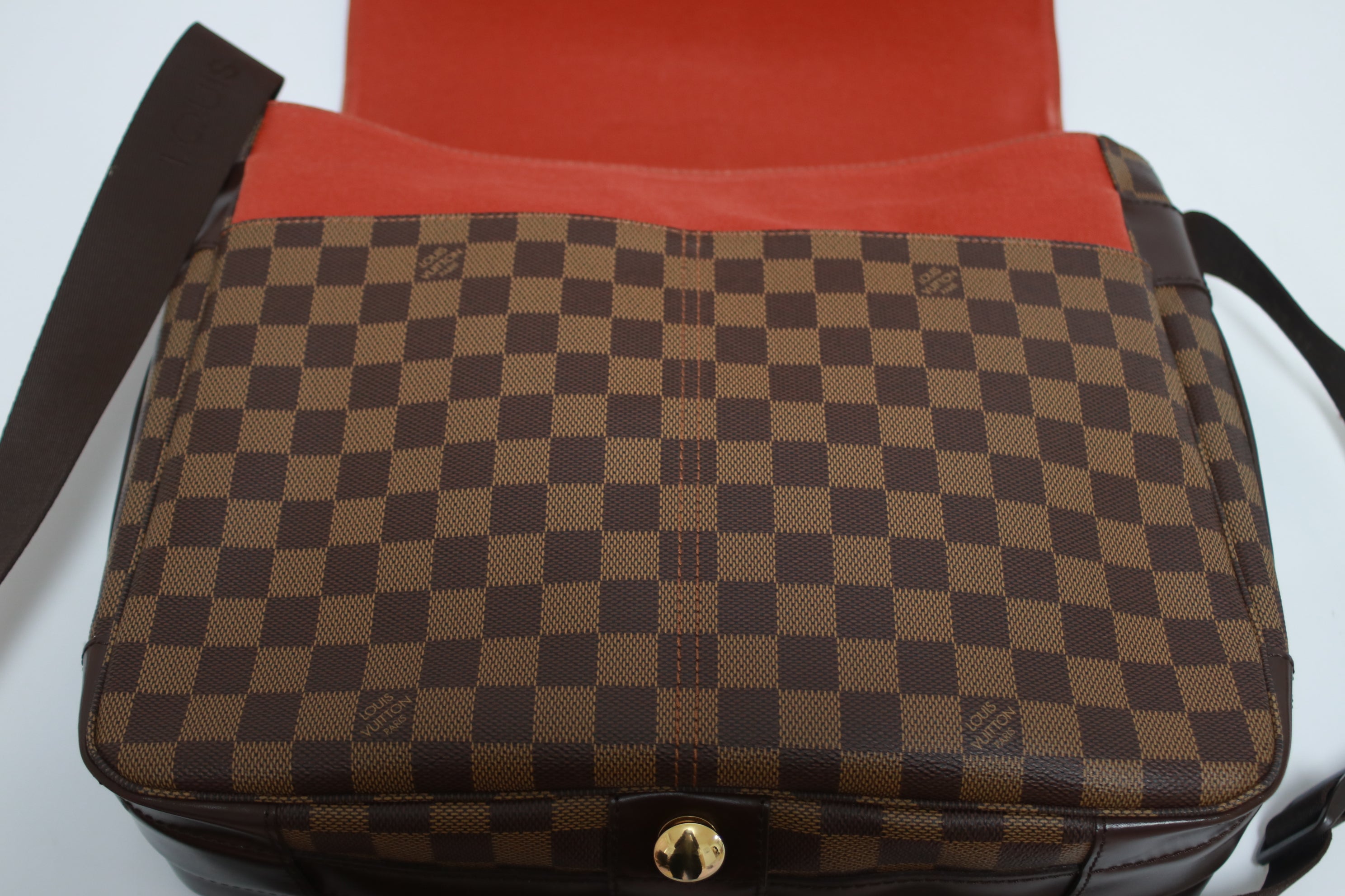 Louis Vuitton Bastille Damier Ebene Messenger Bag Used