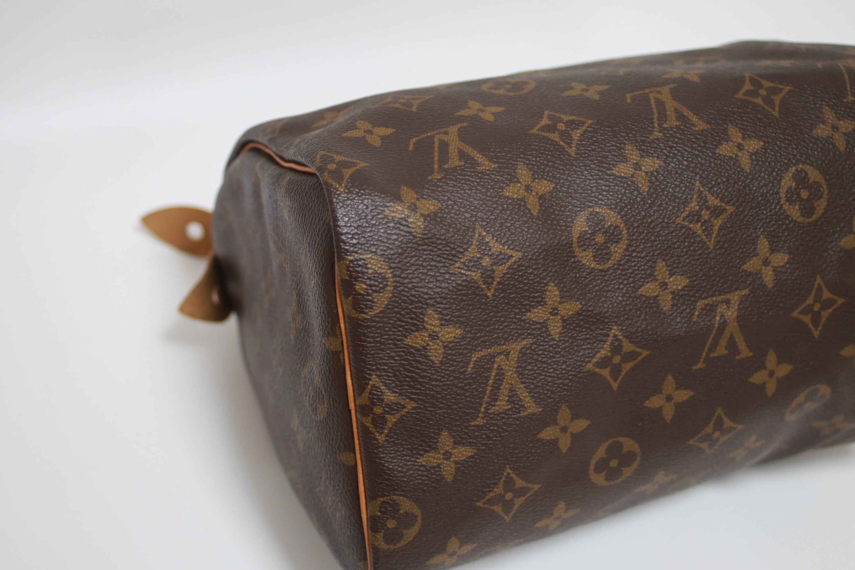 Louis Vuitton Speedy 25 Handbag Used