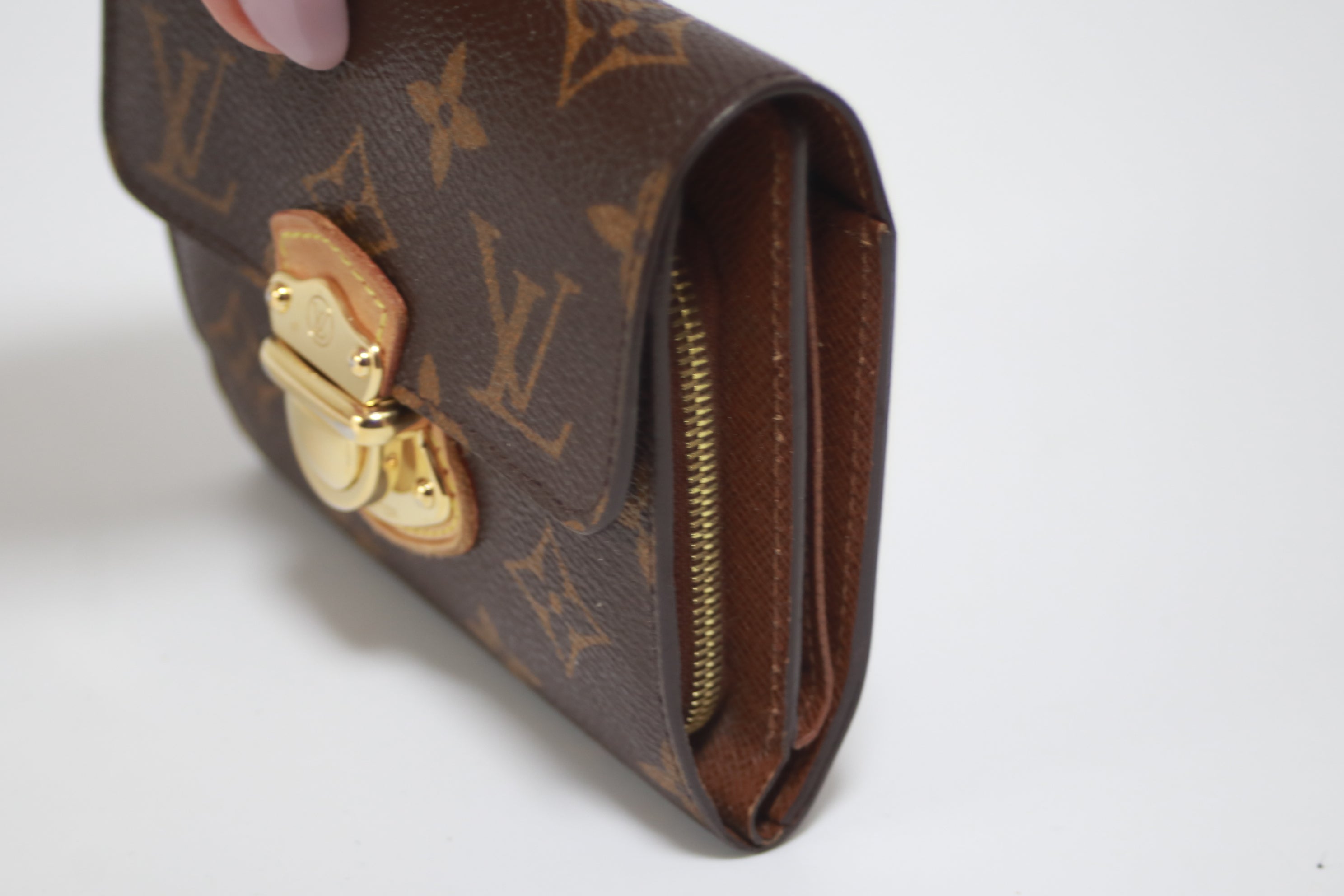 Louis Vuitton Joey Wallet Used