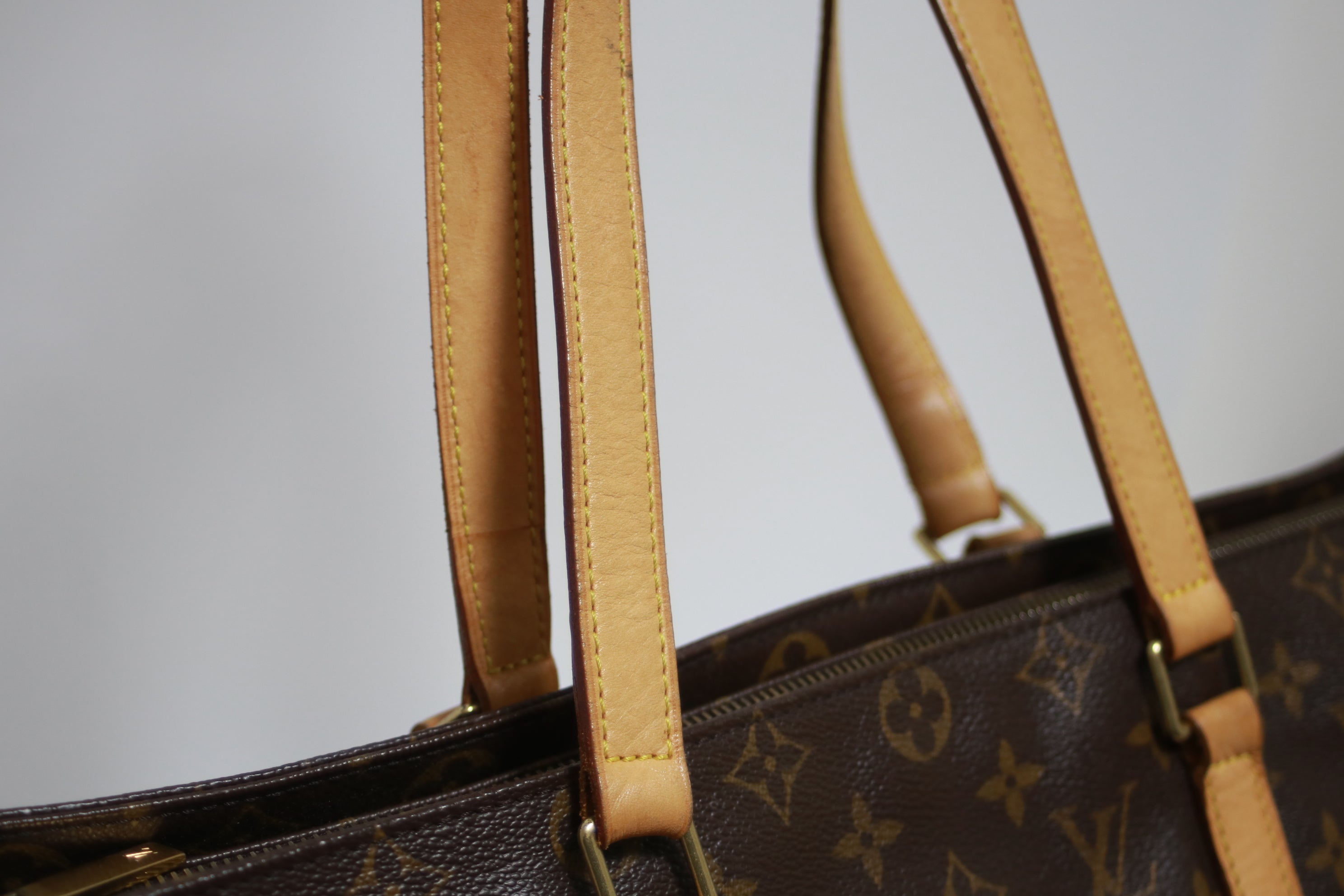 Borsa a tracolla Louis Vuitton Cabas Mezzo usata