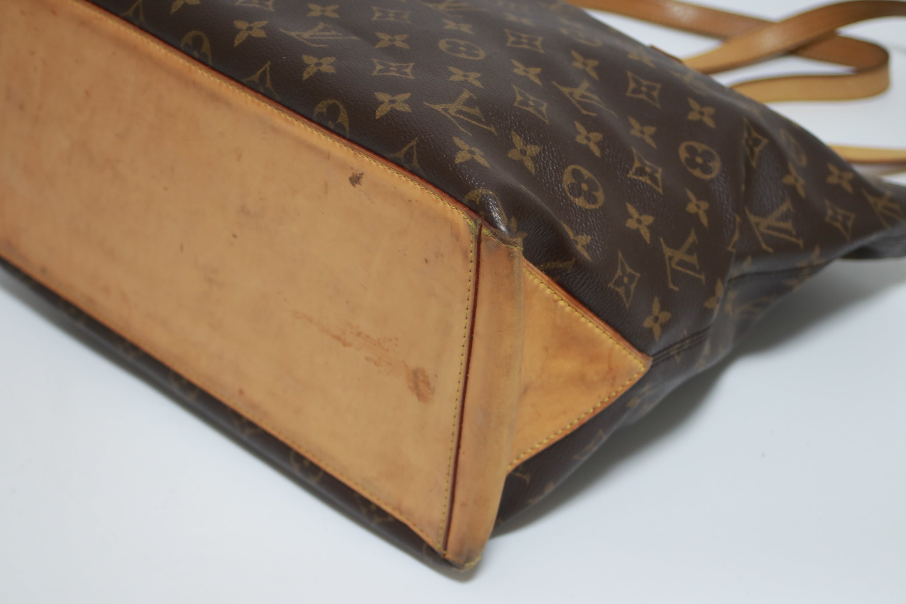 Louis Vuitton Cabas Mezzo Shoulder Tote Bag Used