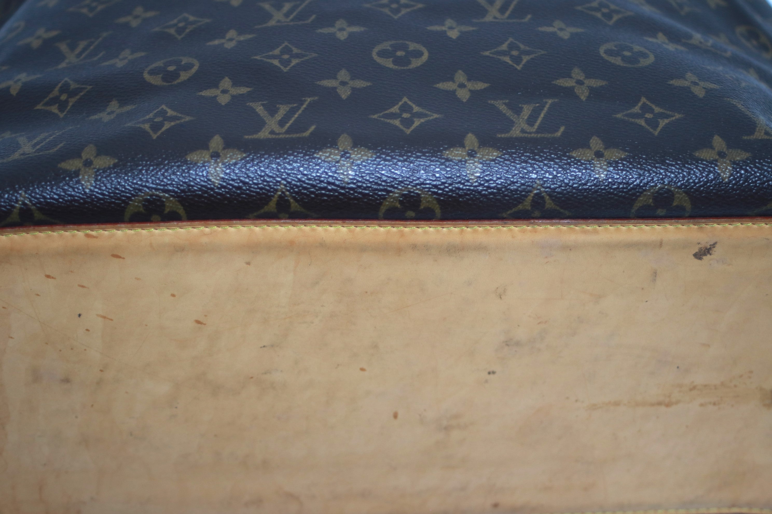 Louis Vuitton Cabas Mezzo Shoulder Tote Bag Used