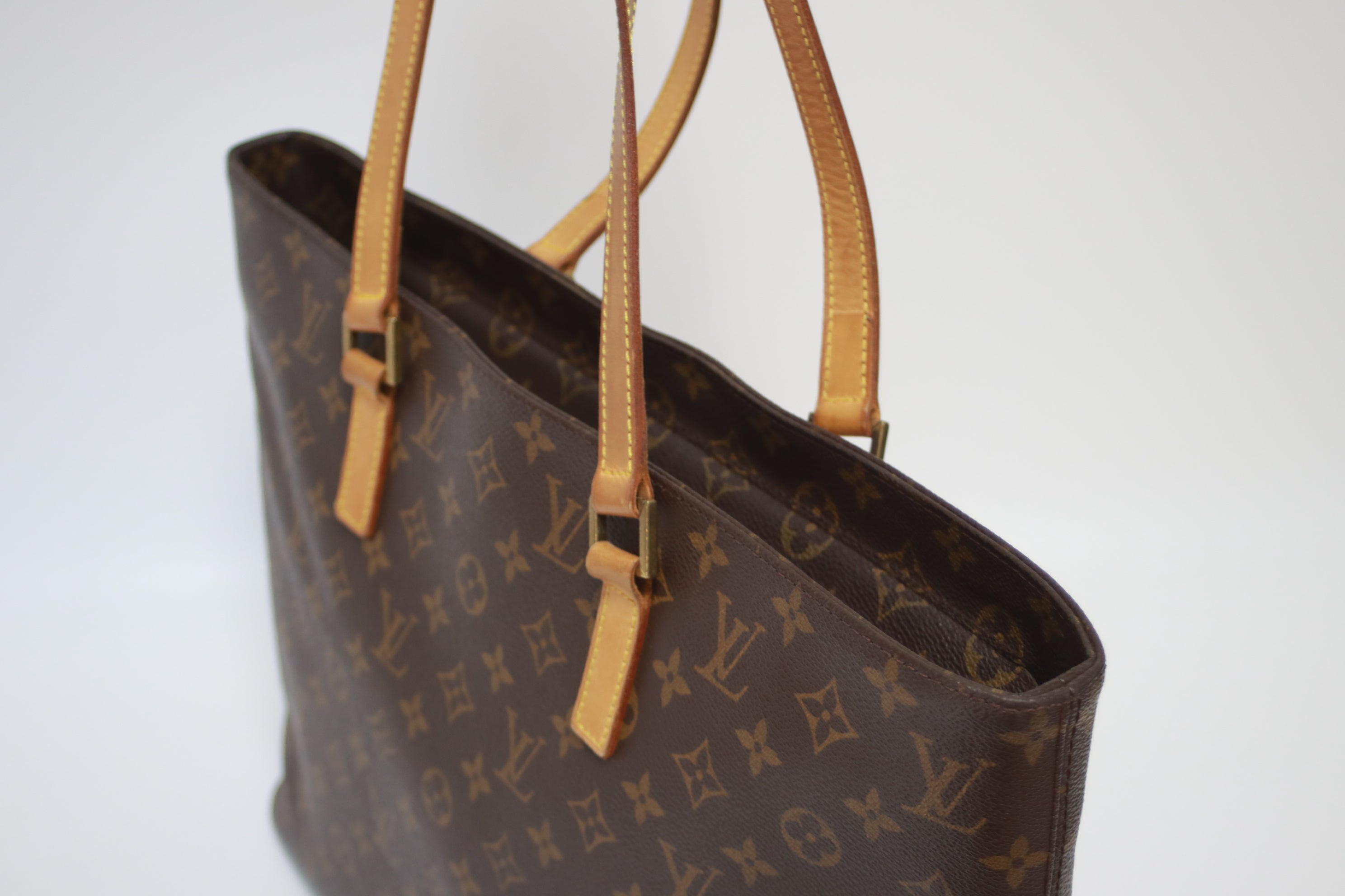Louis Vuitton Luco Shoulder Tote Bag Used