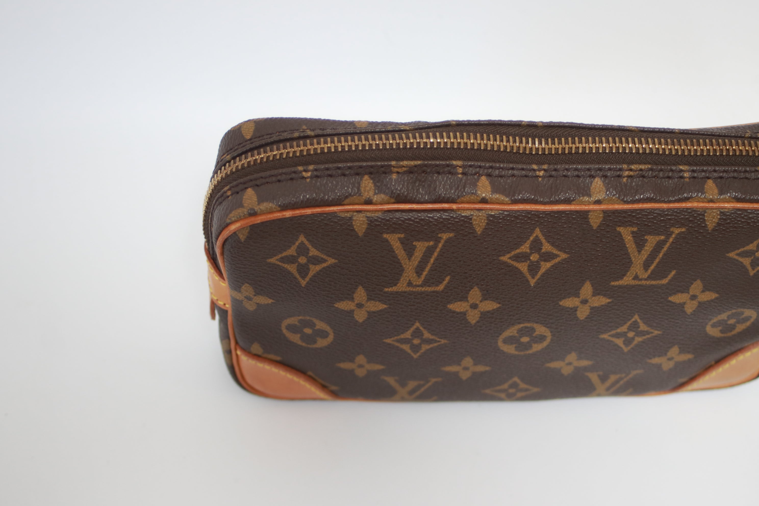 Louis Vuitton Marly Dragonne PM Clutch