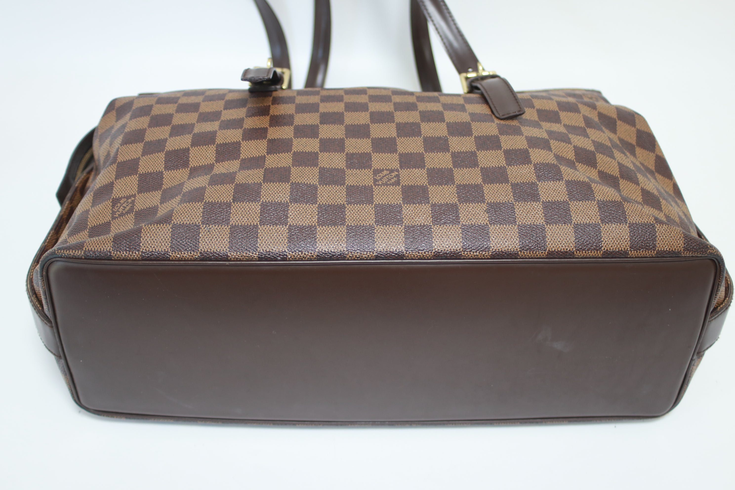 Borsa a tracolla Louis Vuitton Chelsea Damier Ebene usata
