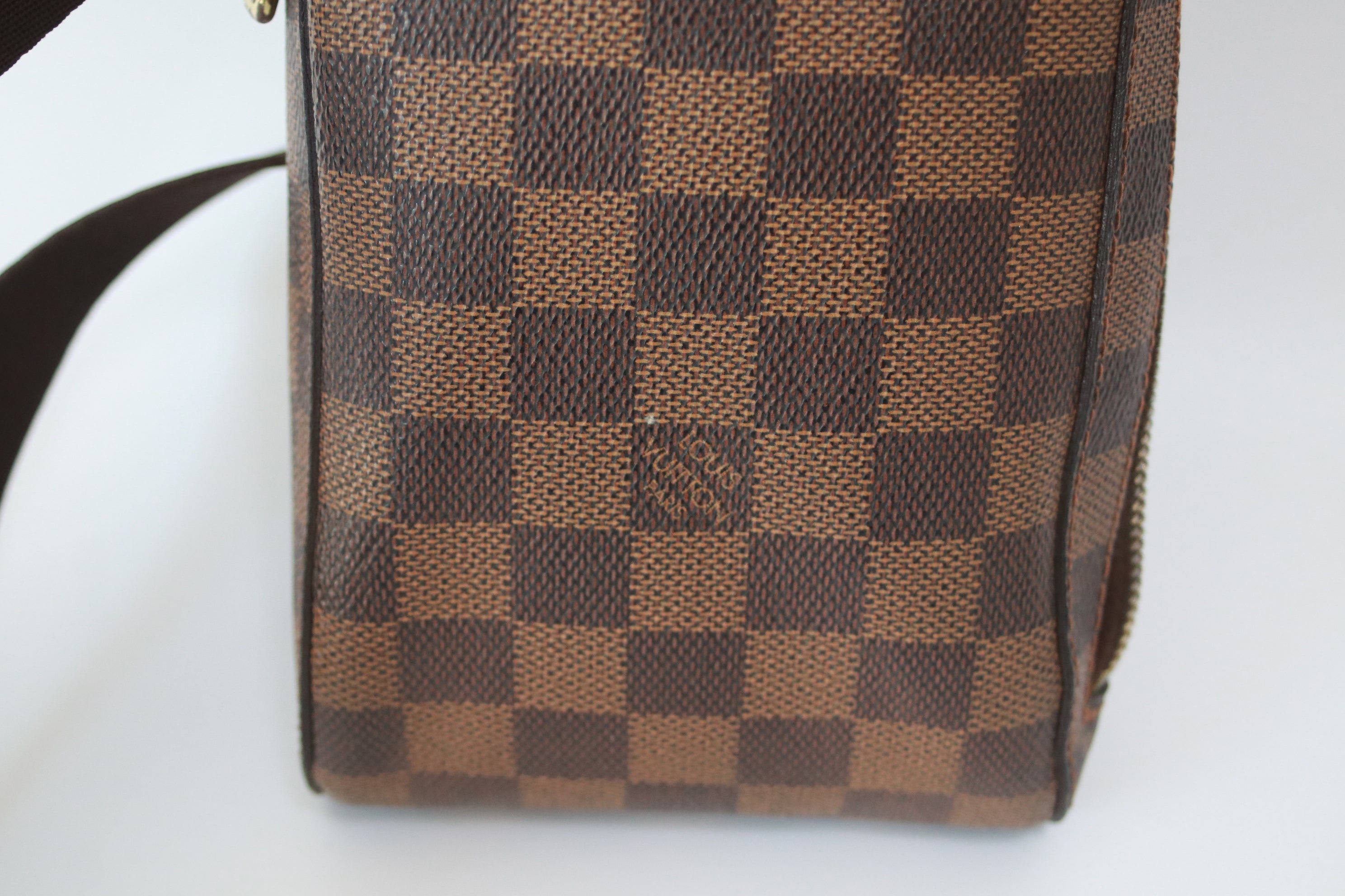 Borsa a tracolla Louis Vuitton Geronimo usata