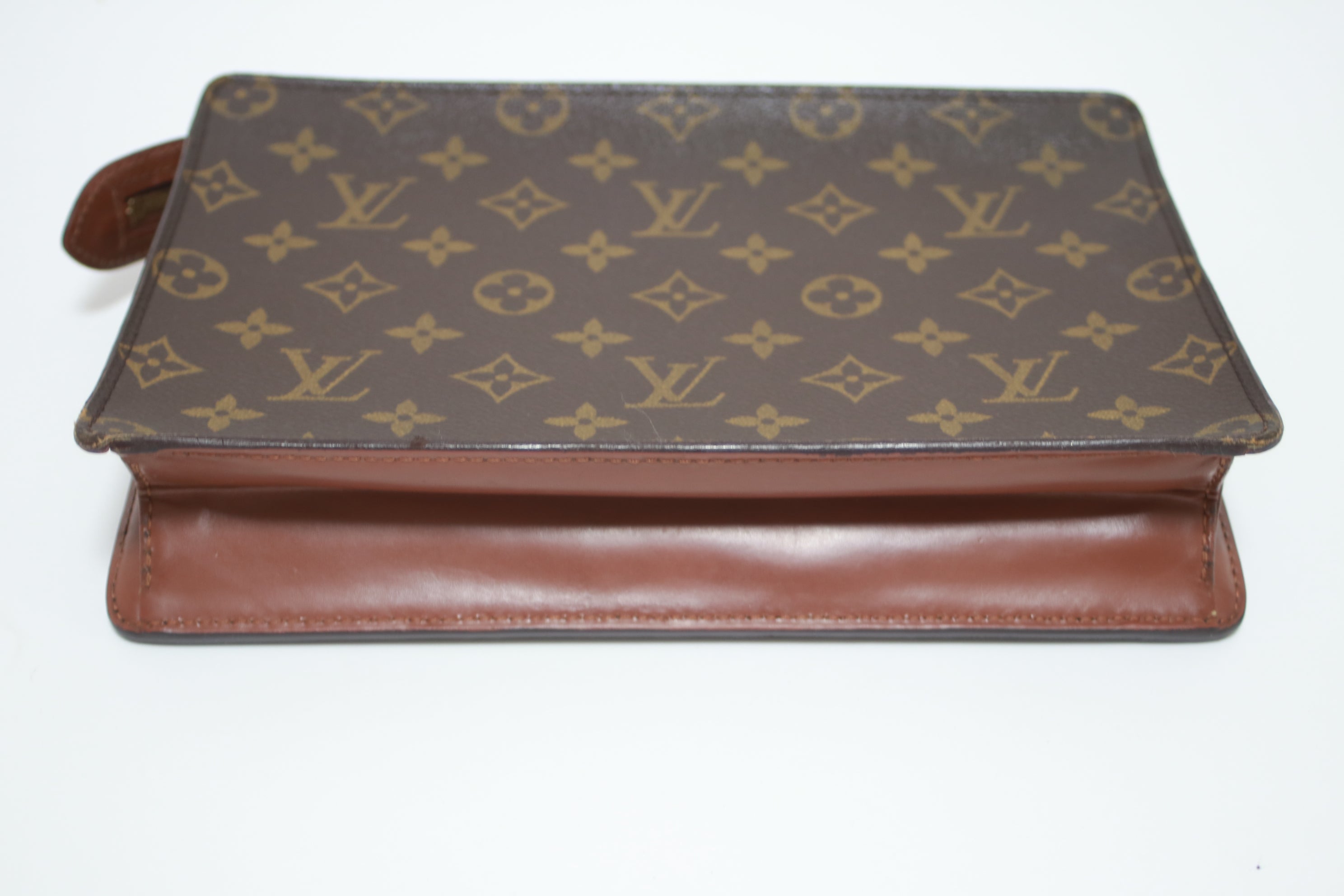 Louis Vuitton Pochette Dome Clutch Used