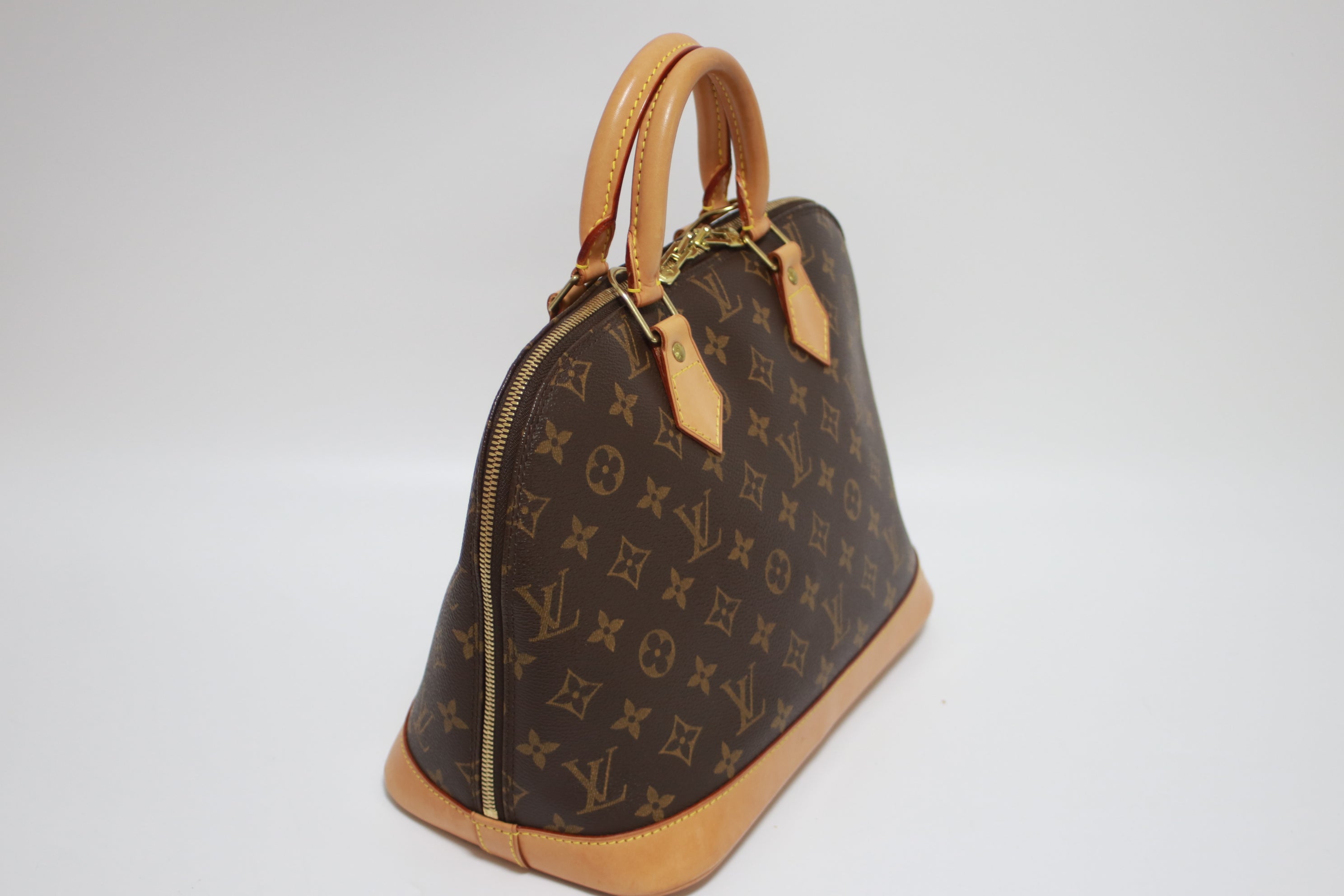Louis Vuitton Alma PM Monogram Used