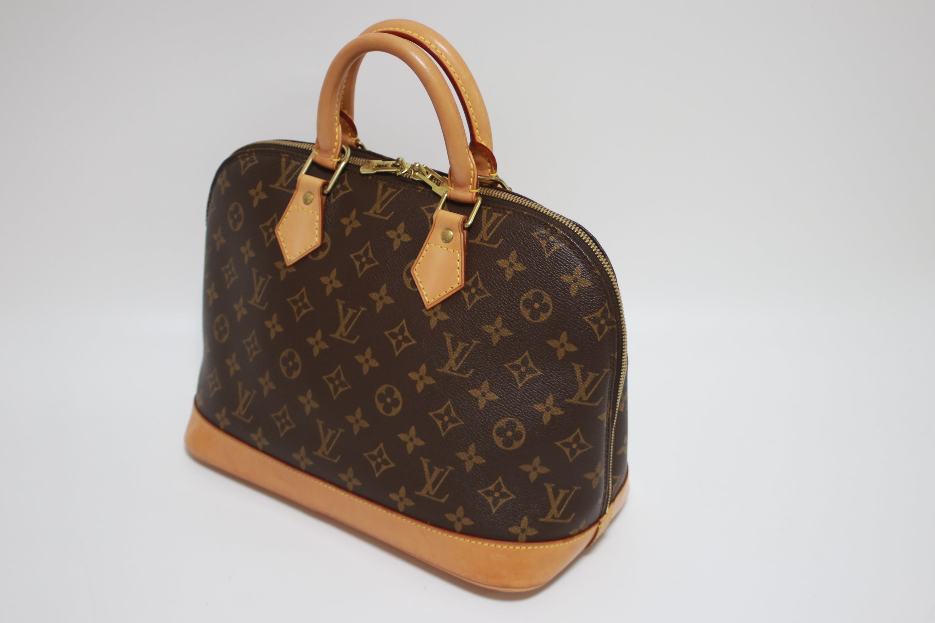 Louis Vuitton Alma PM Monogram Used
