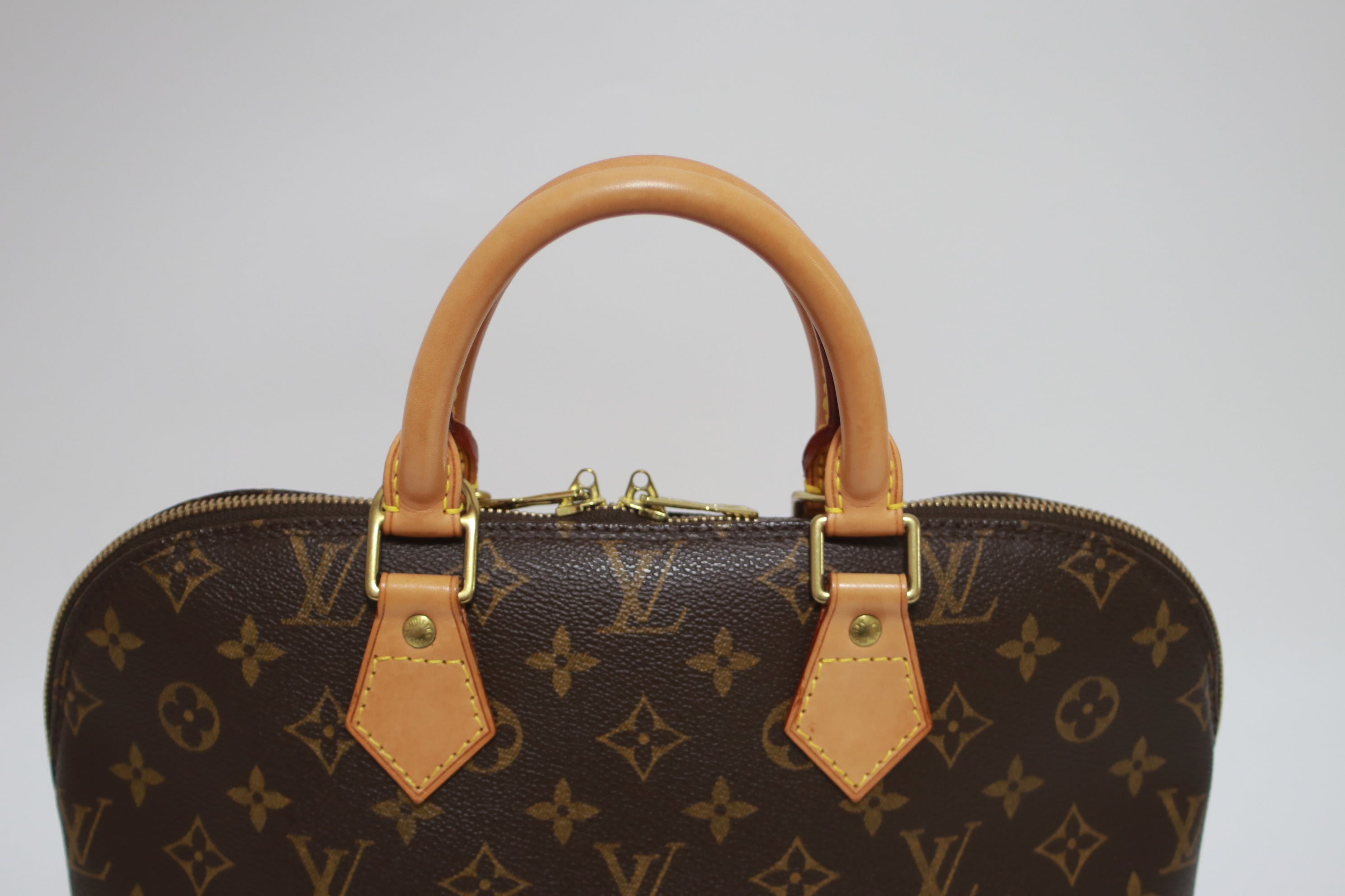 Louis Vuitton Alma PM Monogram Used