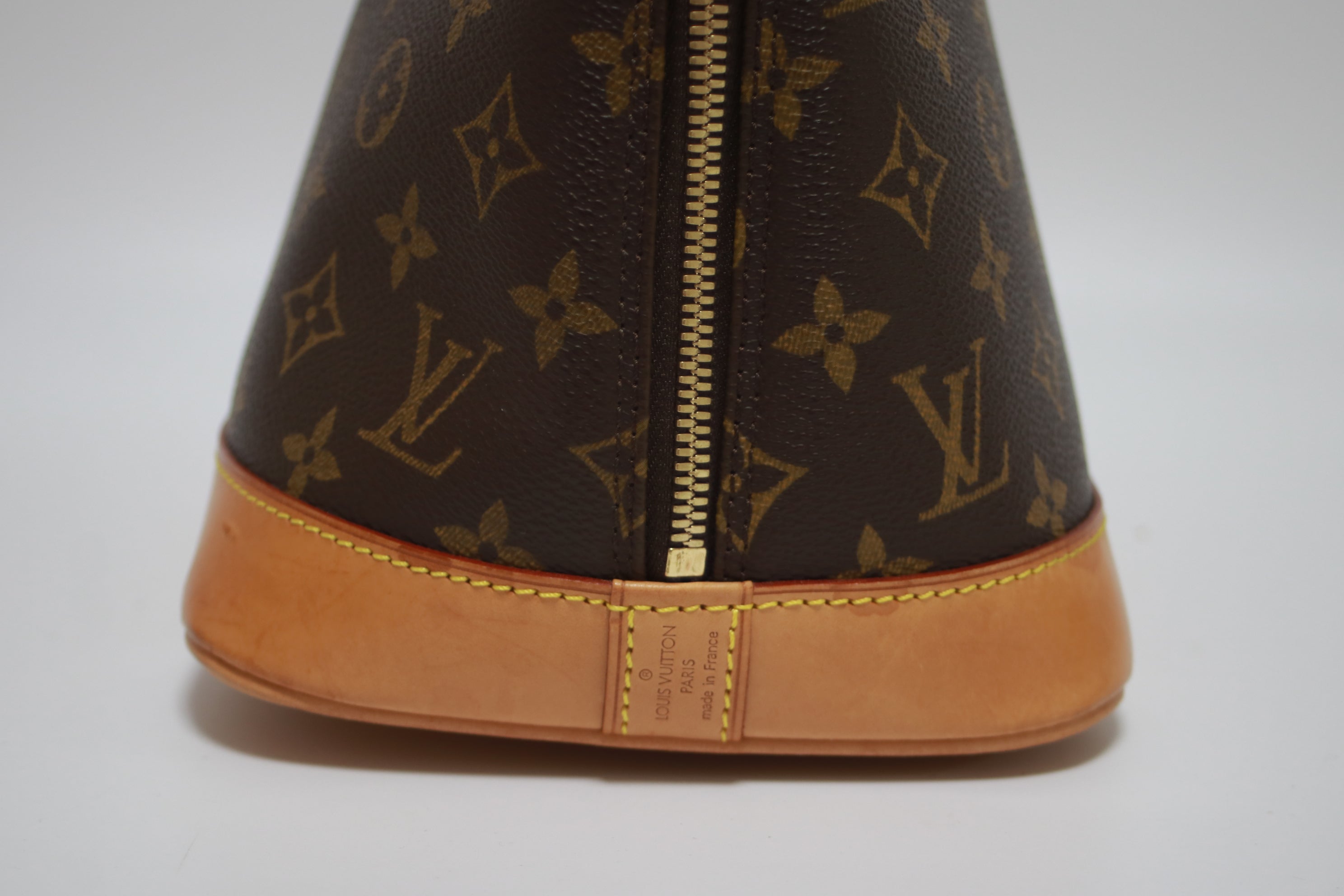 Louis Vuitton Alma PM Monogram Used