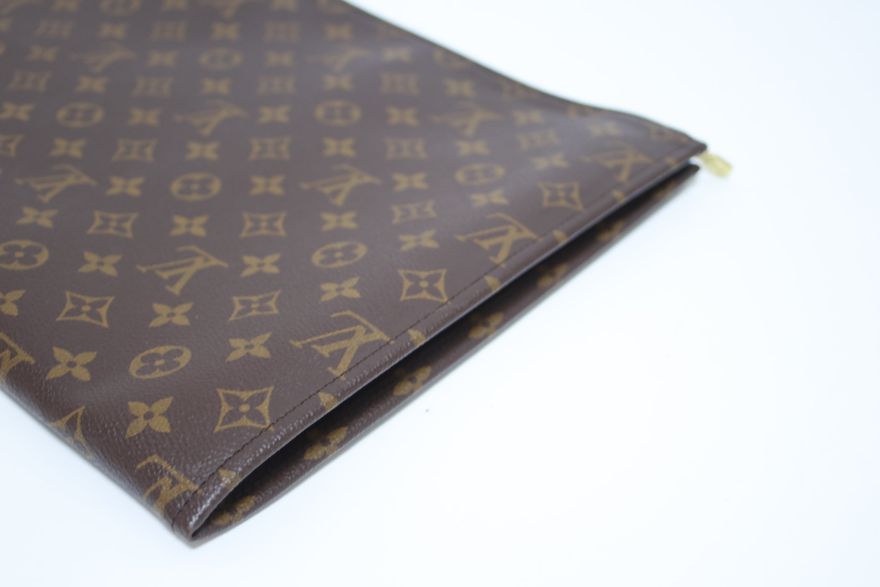 Louis Vuitton Pochette Document Used