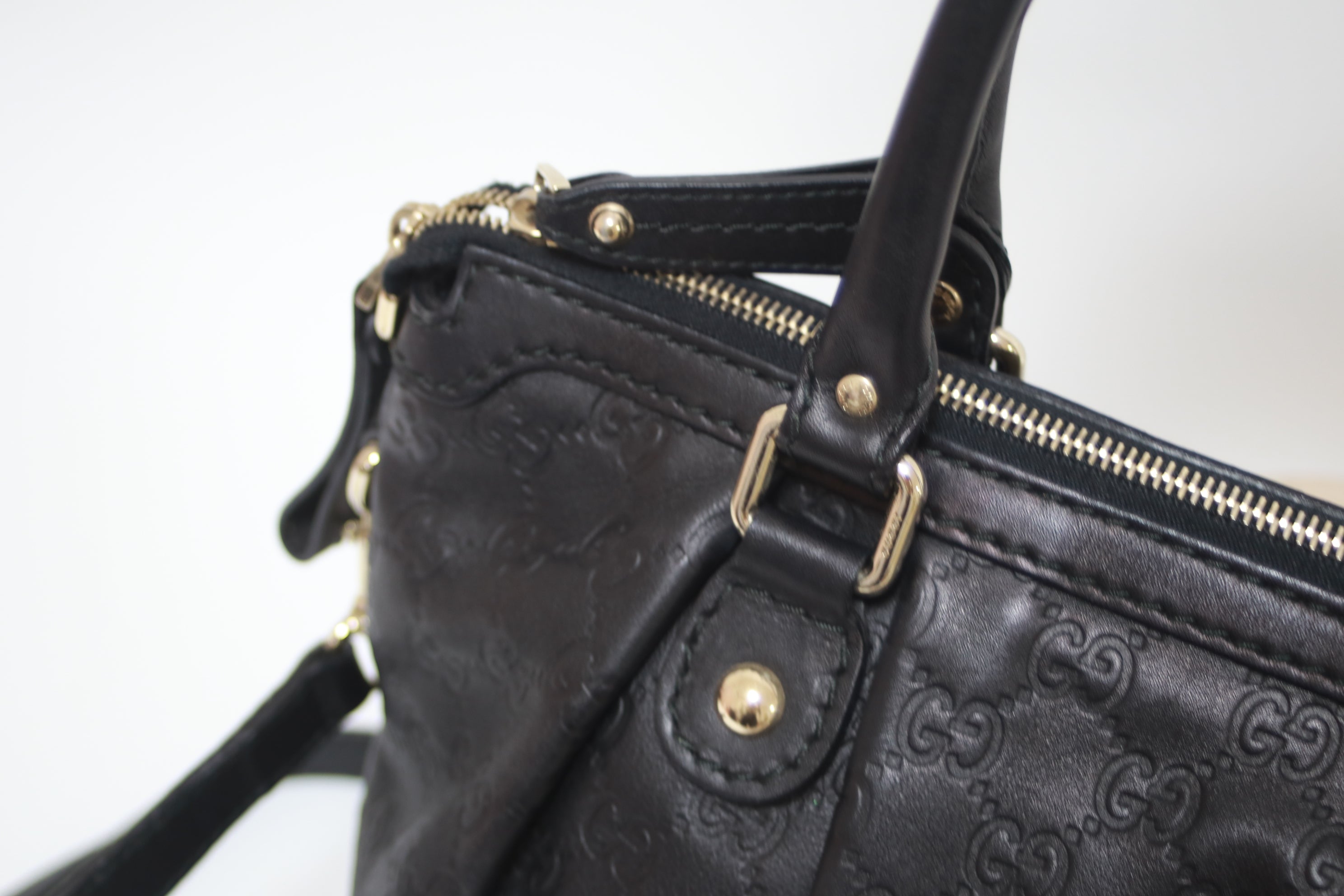 Gucci Guccisima Two Way Shoulder Bag Black Used