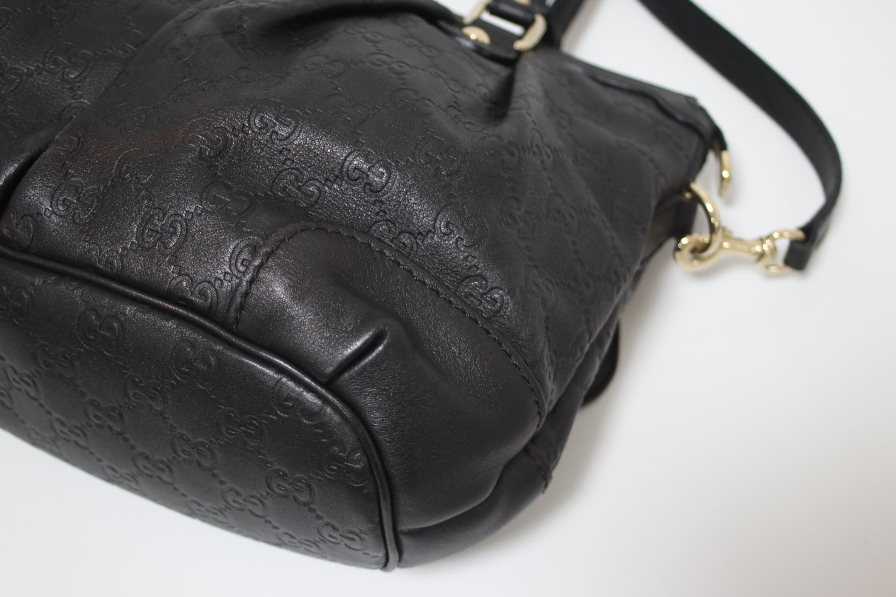 Gucci Guccisima Two Way Shoulder Bag Black Used