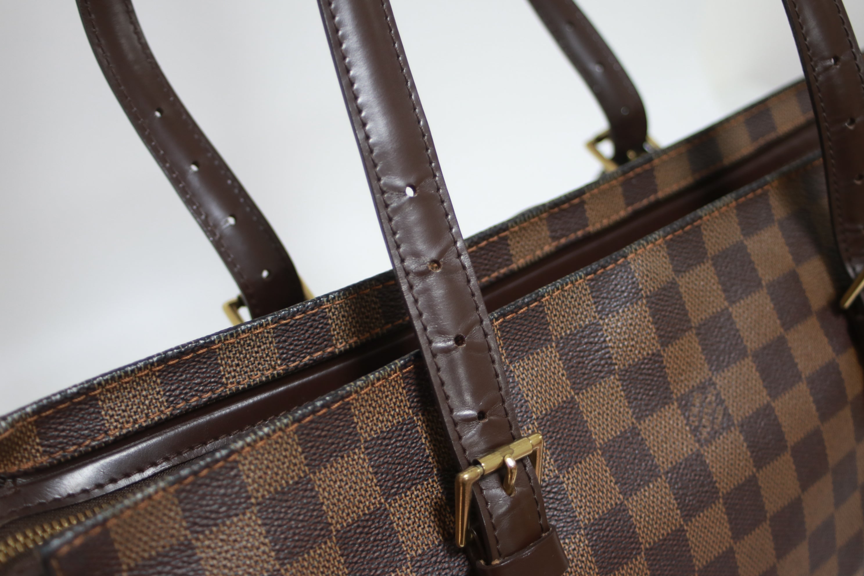 Louis Vuitton Chelsea Shoulder Tote Bag Used