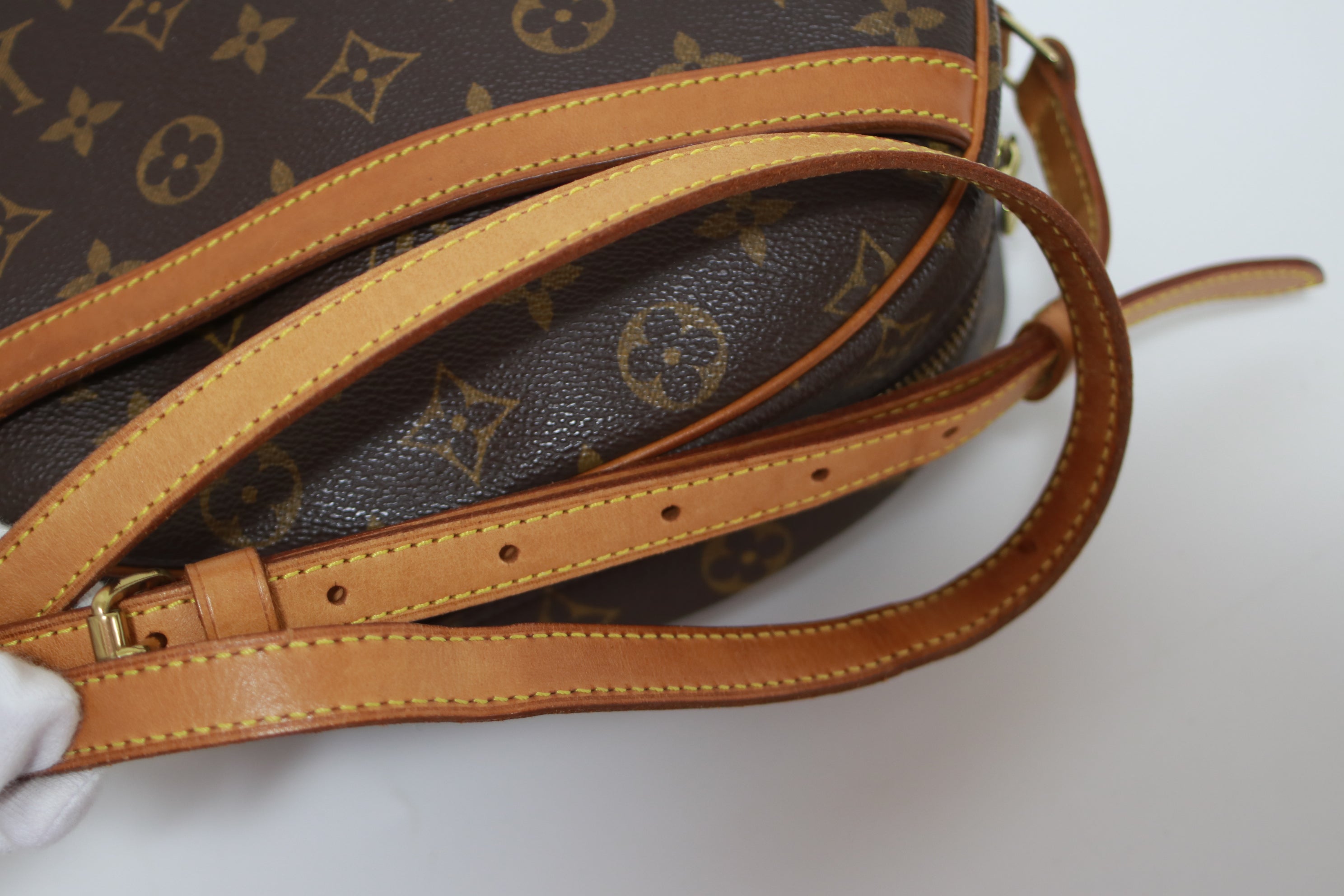 Louis Vuitton Blois Shoulder Bag Used