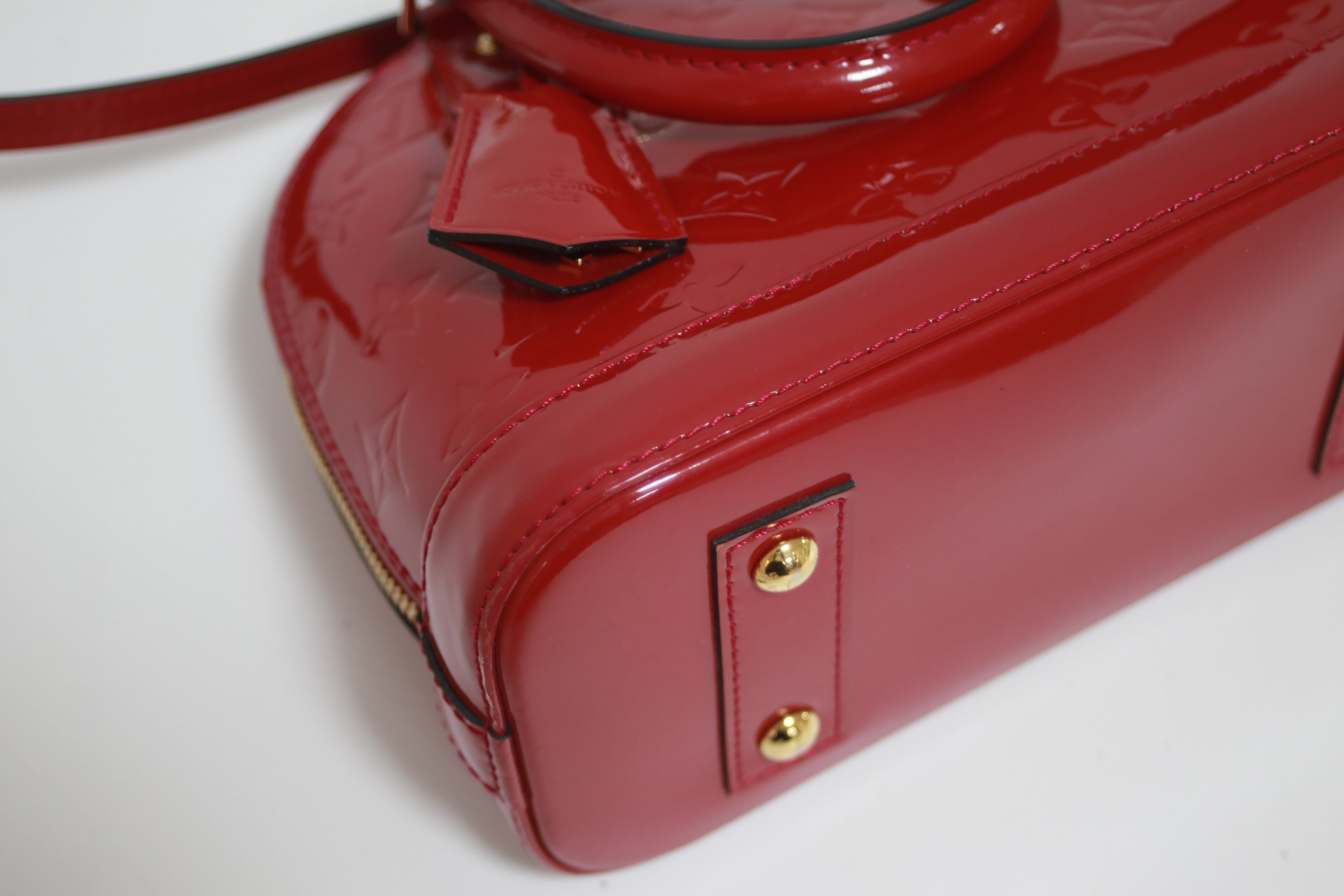 Louis Vuitton Alma BB Rosa Usato