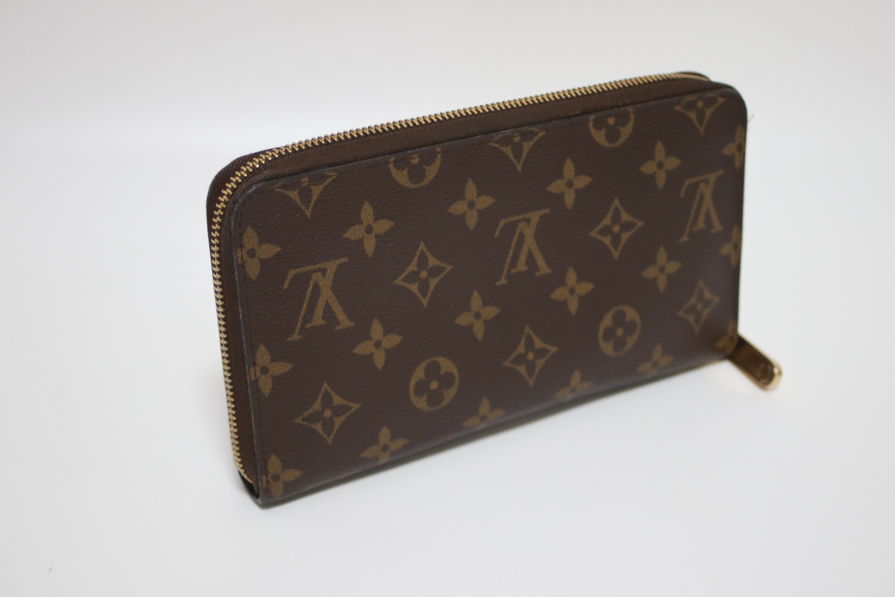 Louis Vuitton Zippy Long Wallet Monogram Used
