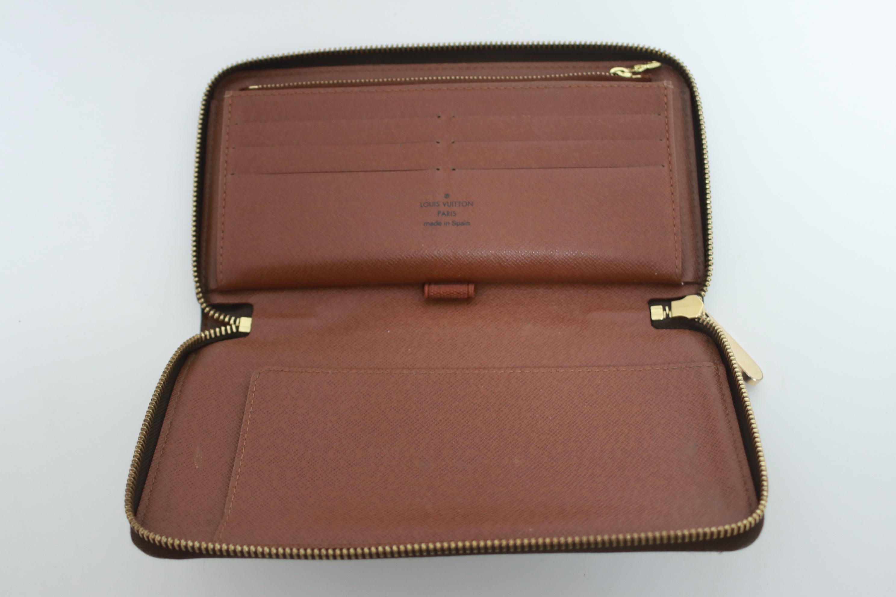 Louis Vuitton Zippy Long Wallet Monogram Used