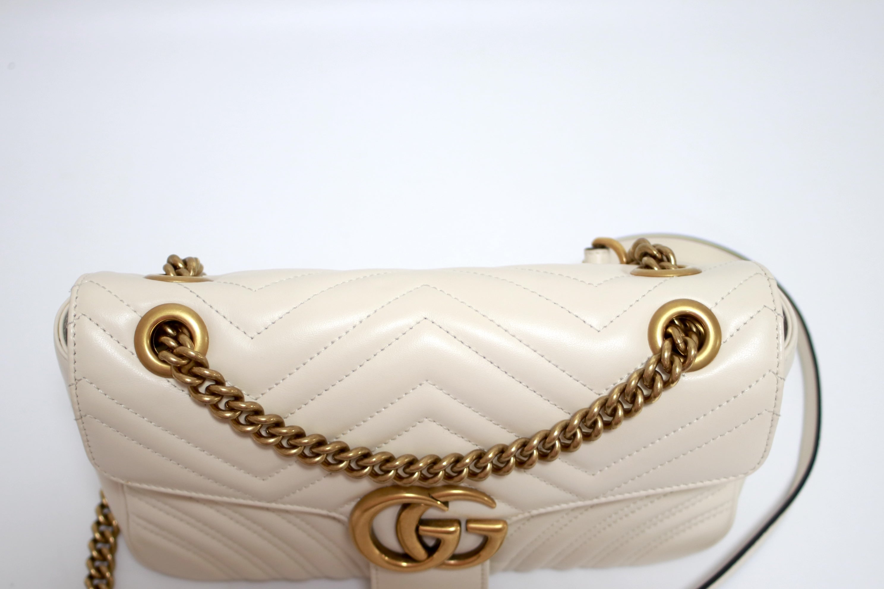 Borsa a tracolla piccola Gucci Marmont Flap usata