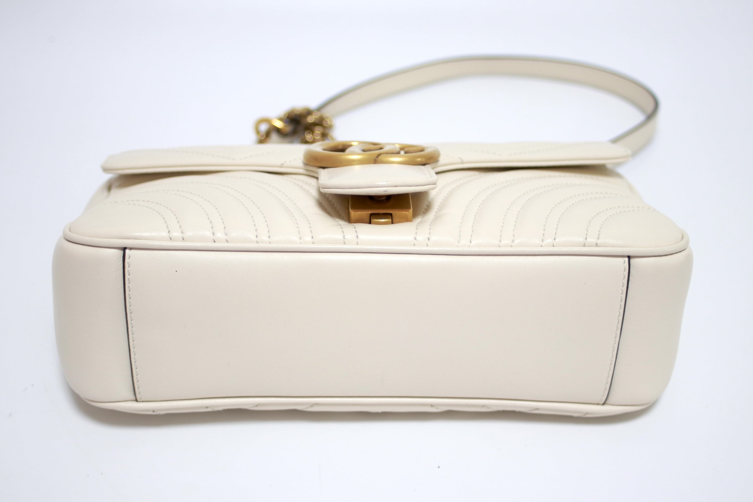 Borsa a tracolla piccola Gucci Marmont Flap usata