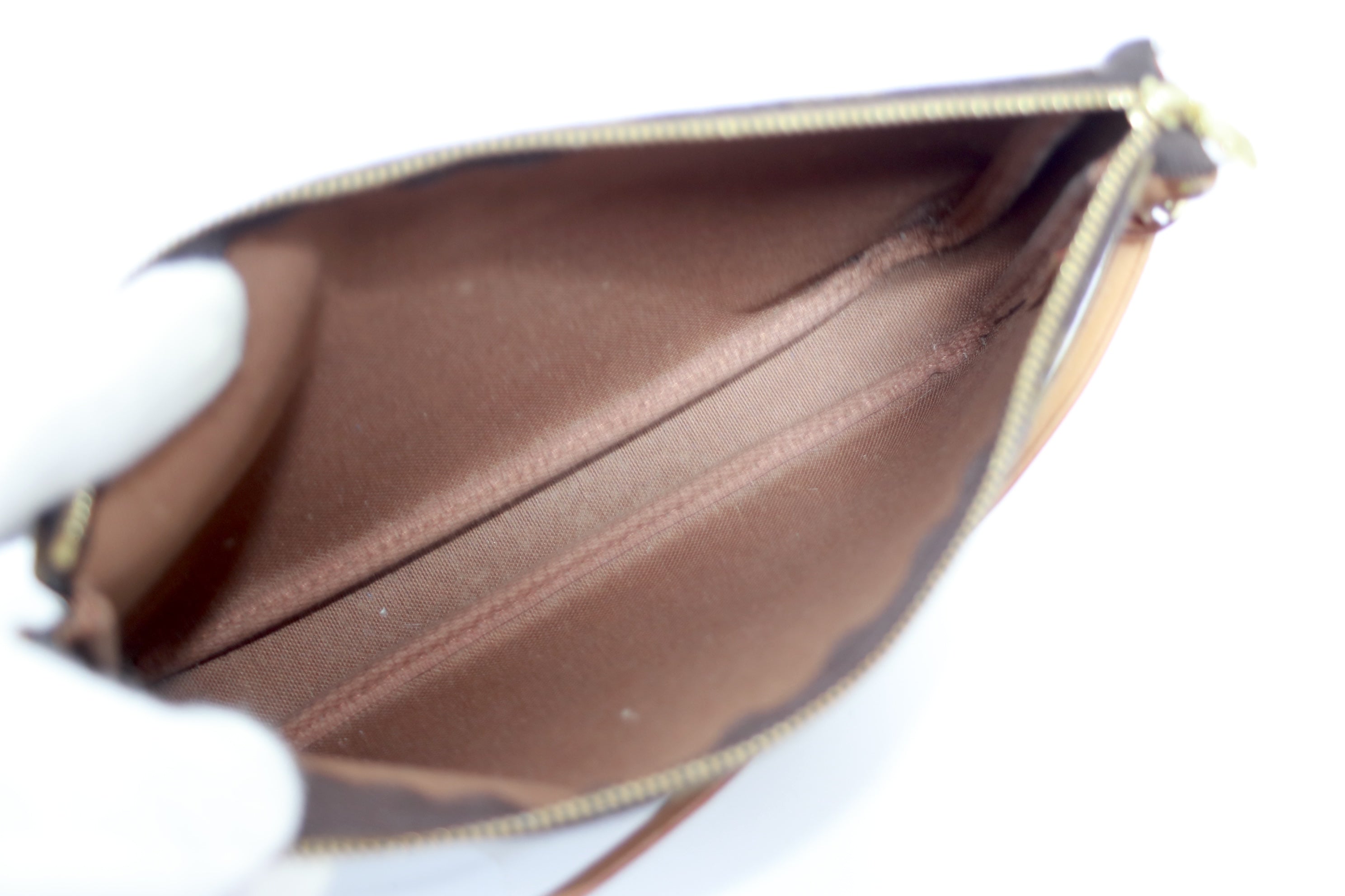 Louis Vuitton Pochette Accessories Used