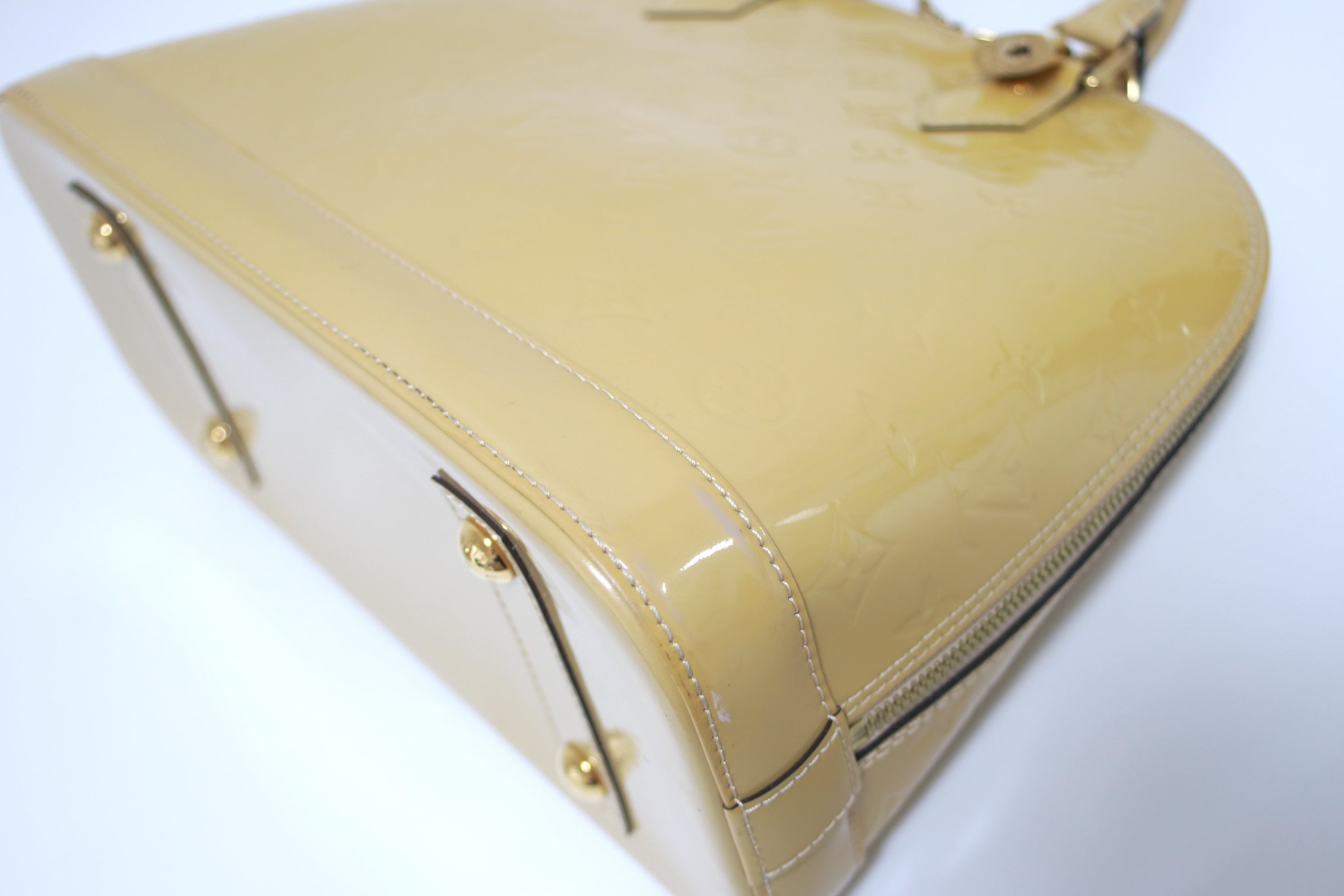 Louis Vuitton Alma PM Vernis Patent Handbag