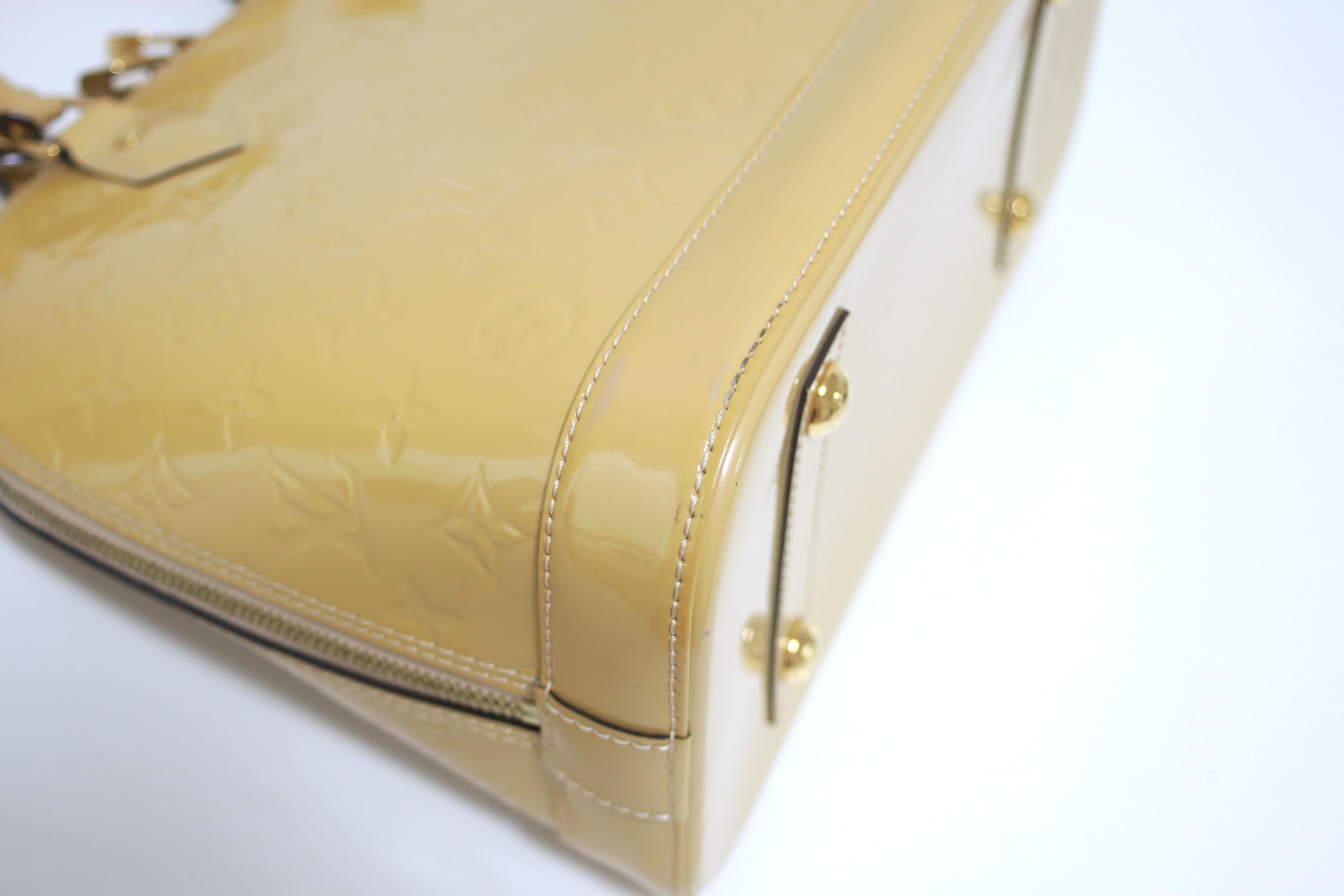 Louis Vuitton Alma PM Vernis Patent Handbag