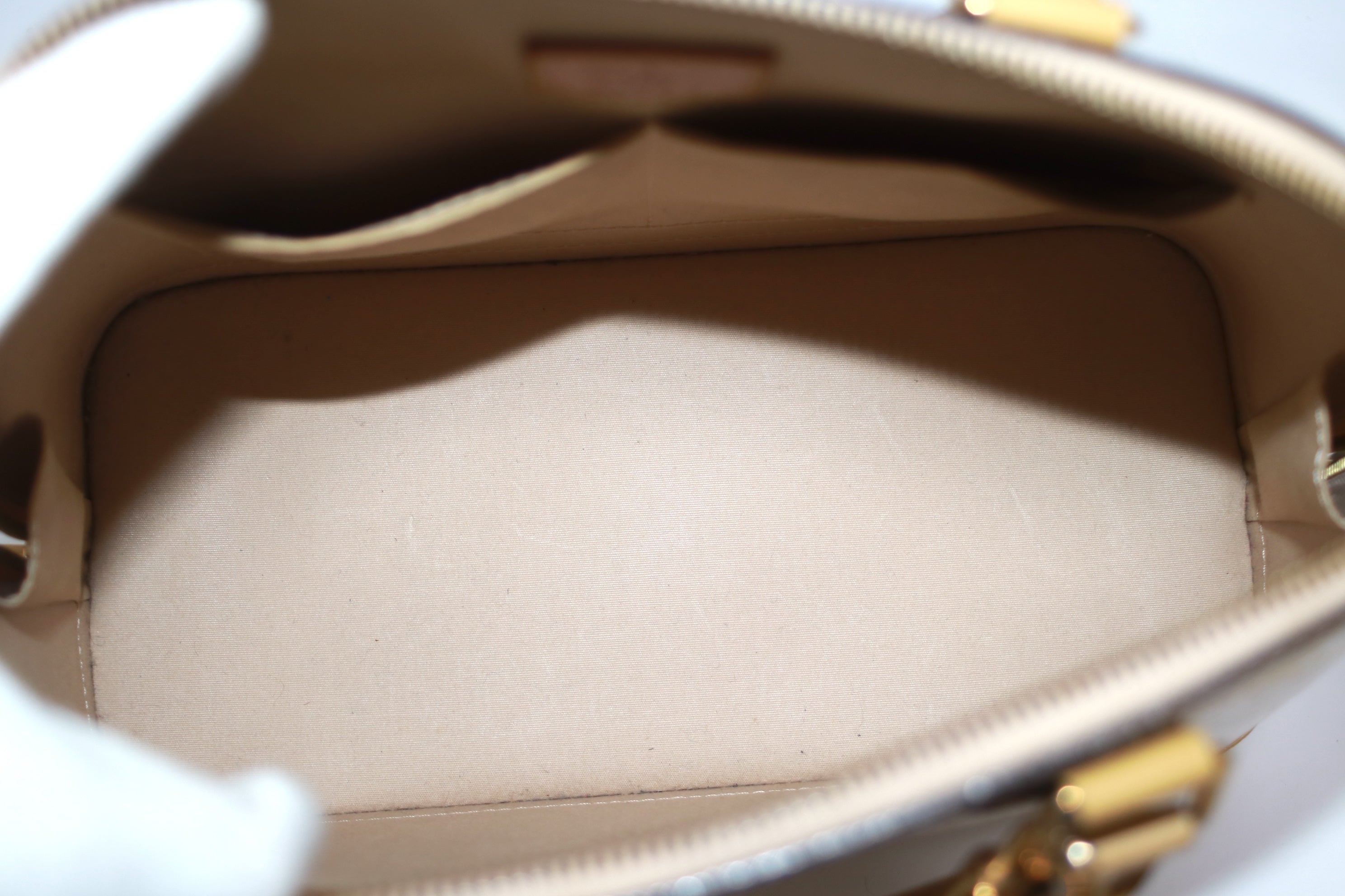 Louis Vuitton Alma PM Vernis Patent Handbag
