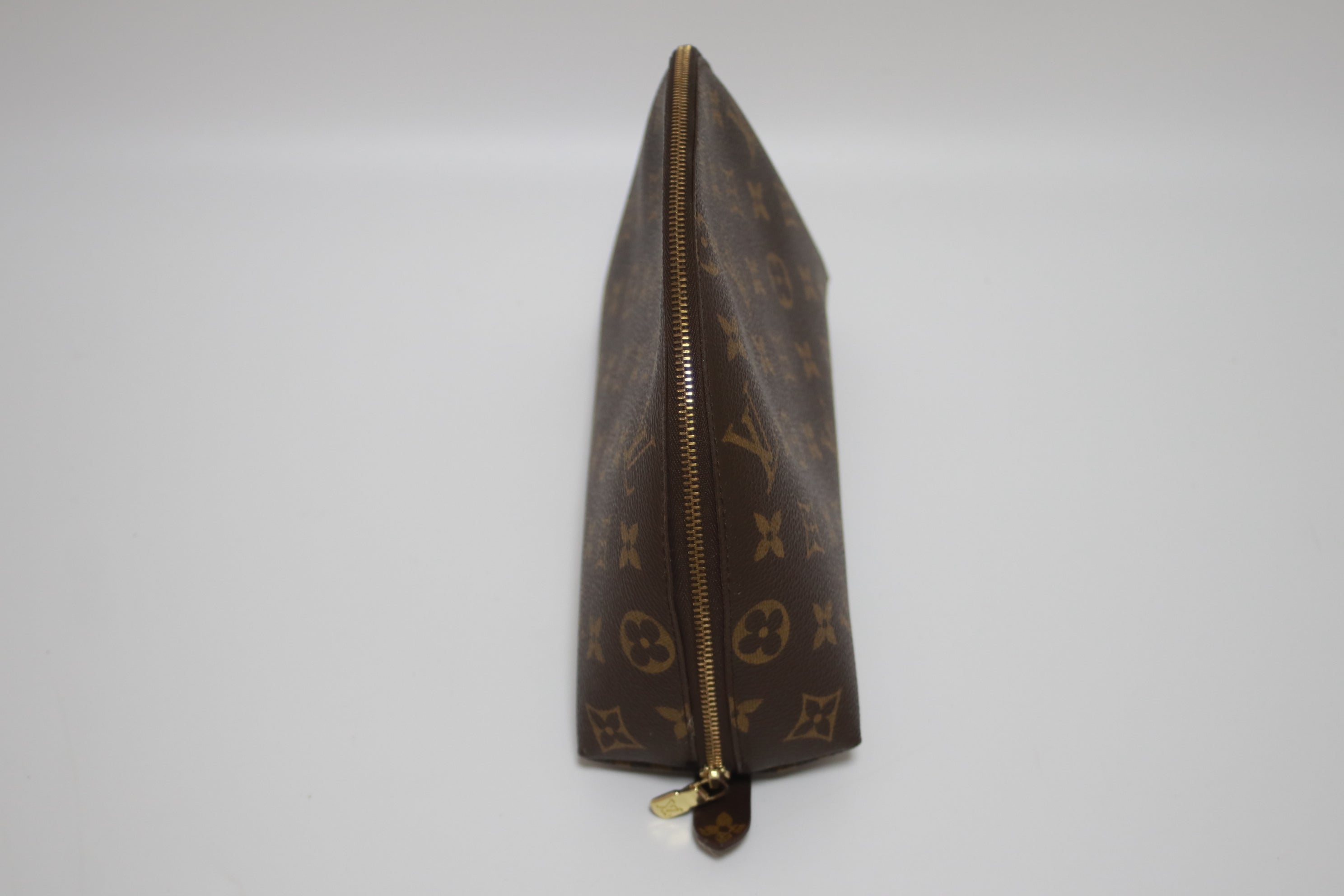 Louis Vuitton Demi Ronde Cosmetic Pouch Used
