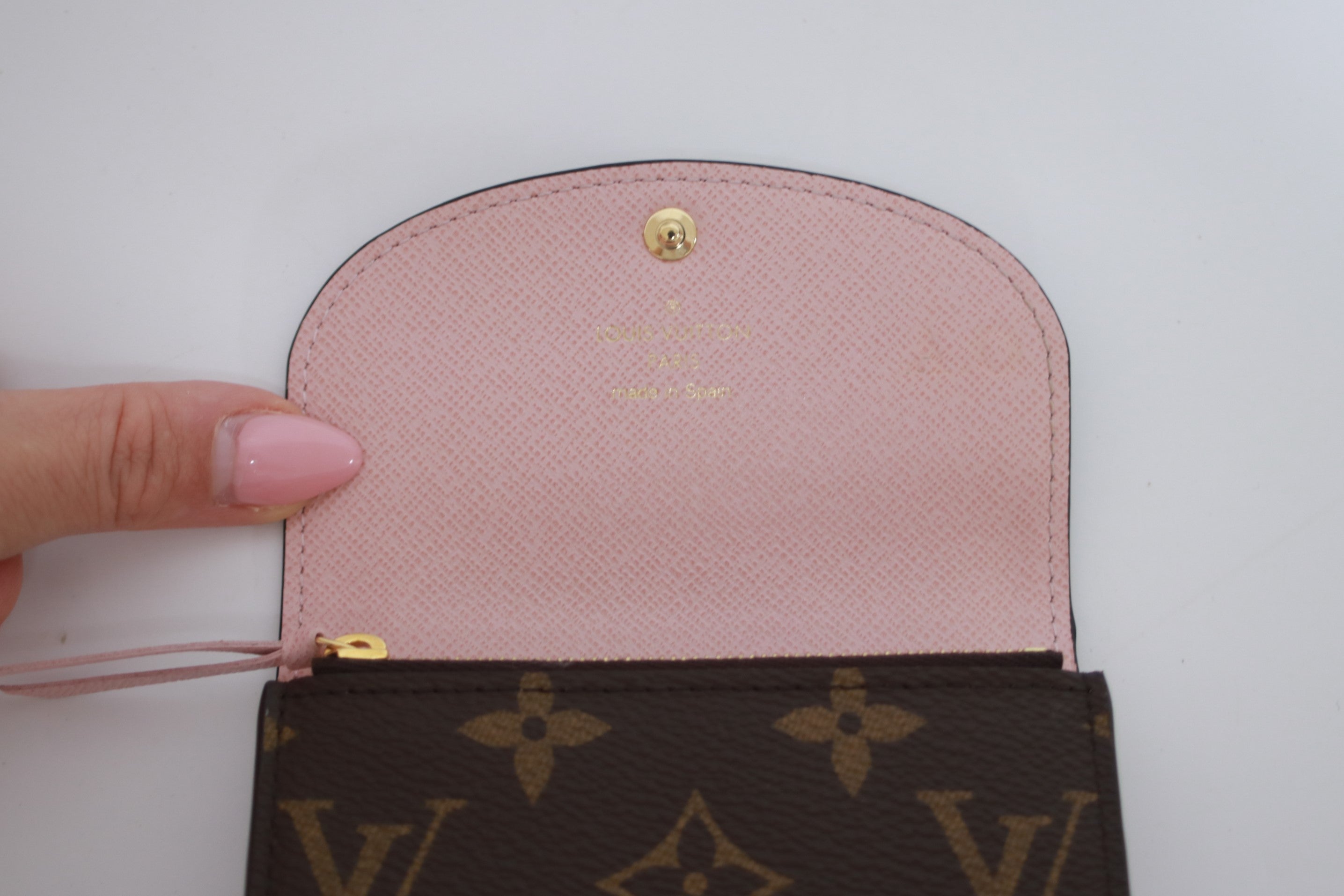 ルイヴィトン ロザリーウォレット 中古