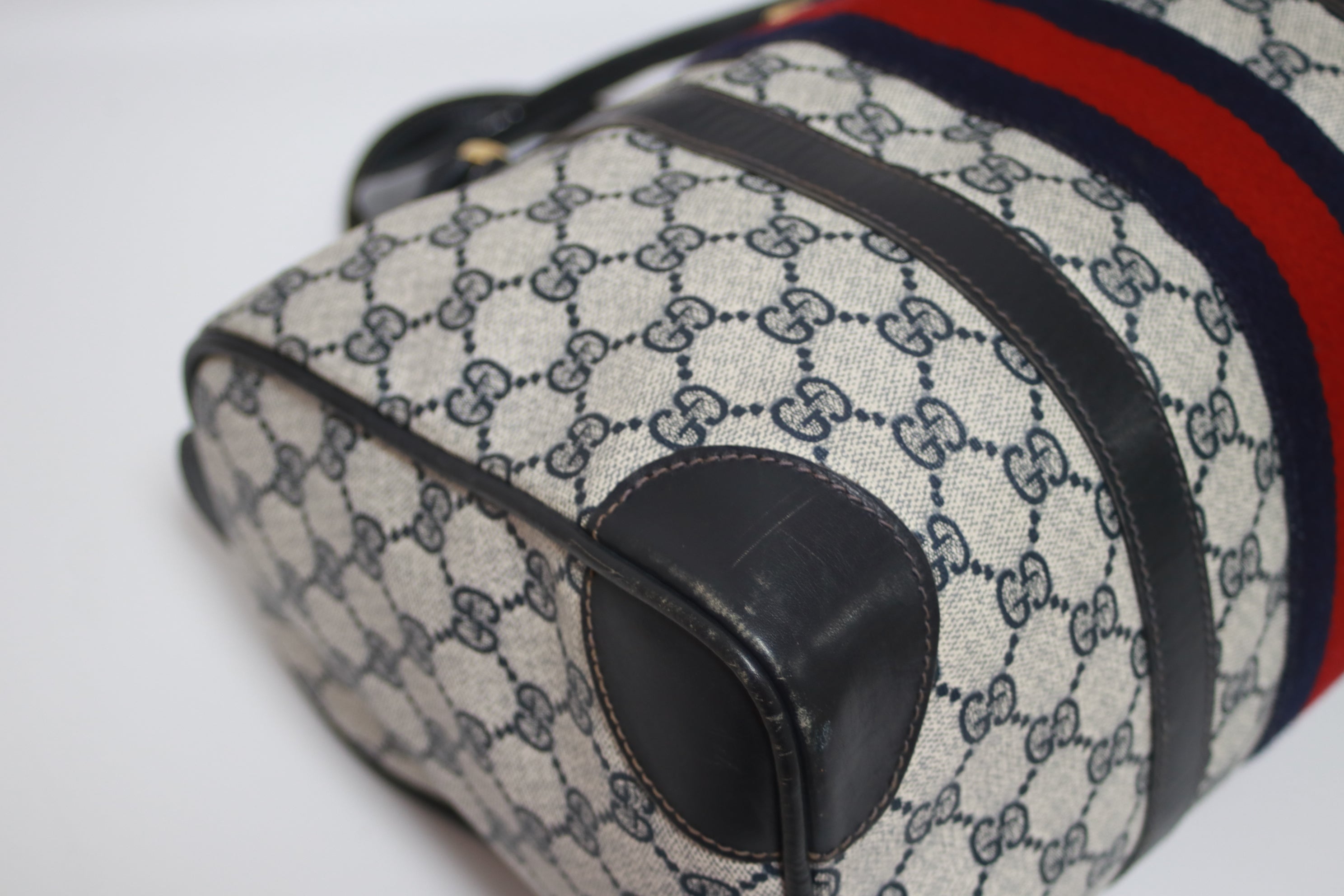 Boston Gucci Handbag Used