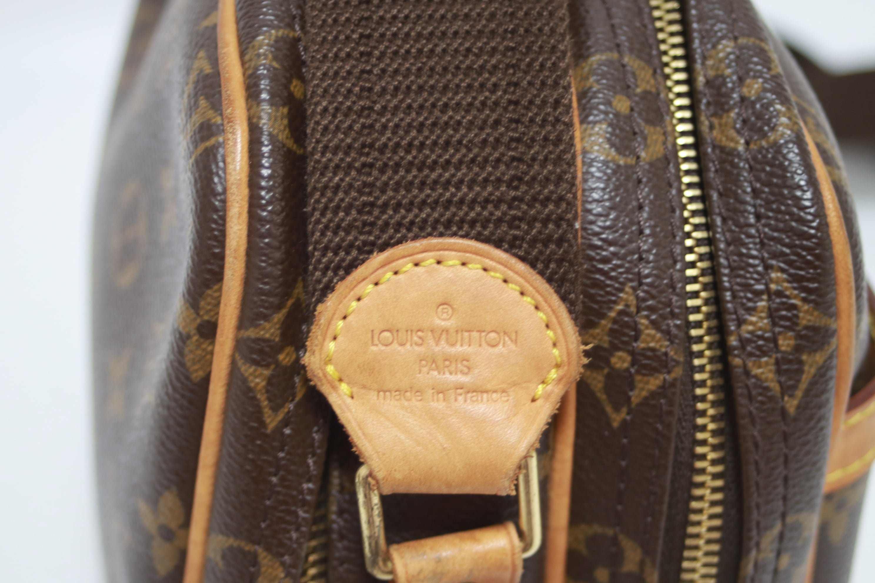 Louis Vuitton Reporter PM Messenger Bag Used