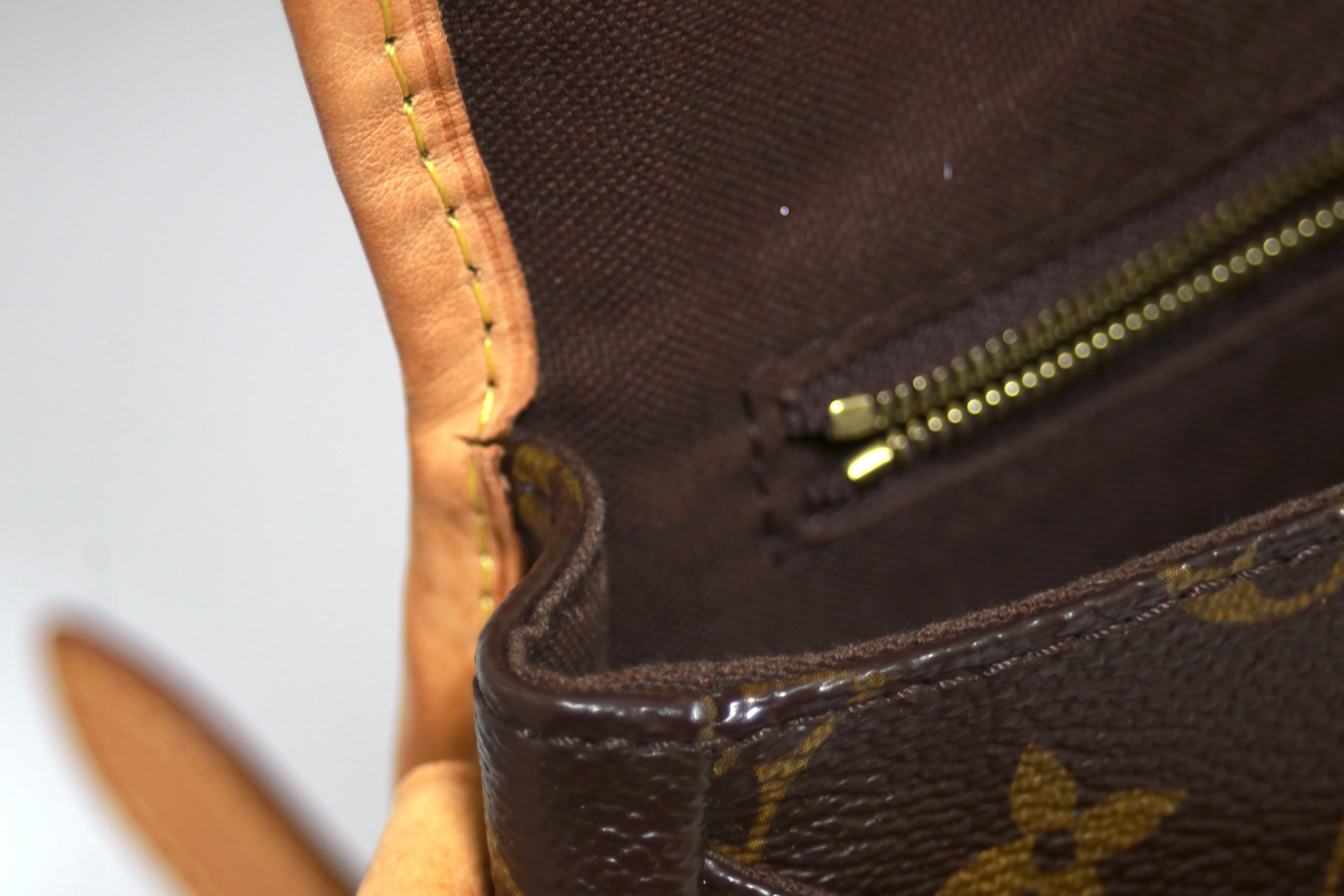Louis Vuitton Menimontant PM Shoulder Bag