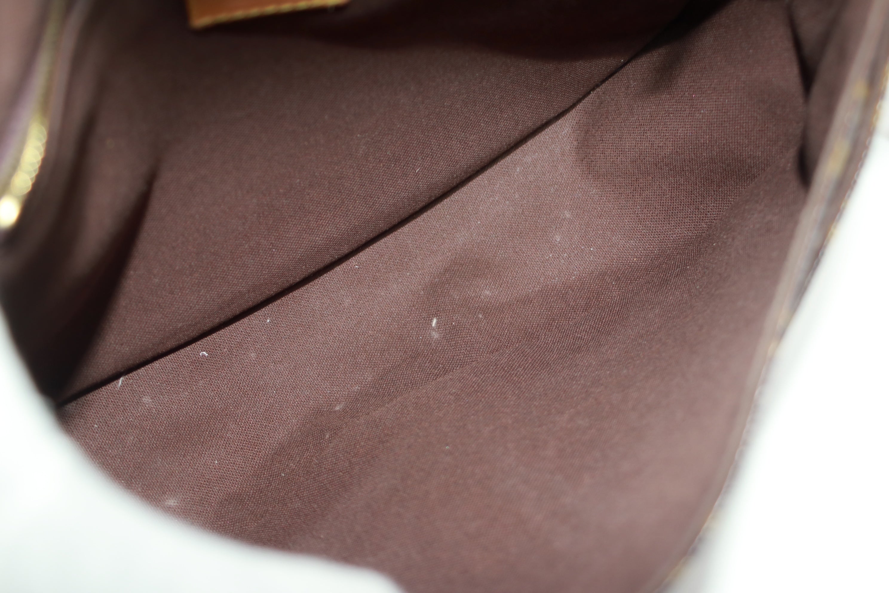 Louis Vuitton Menimontant PM Shoulder Bag