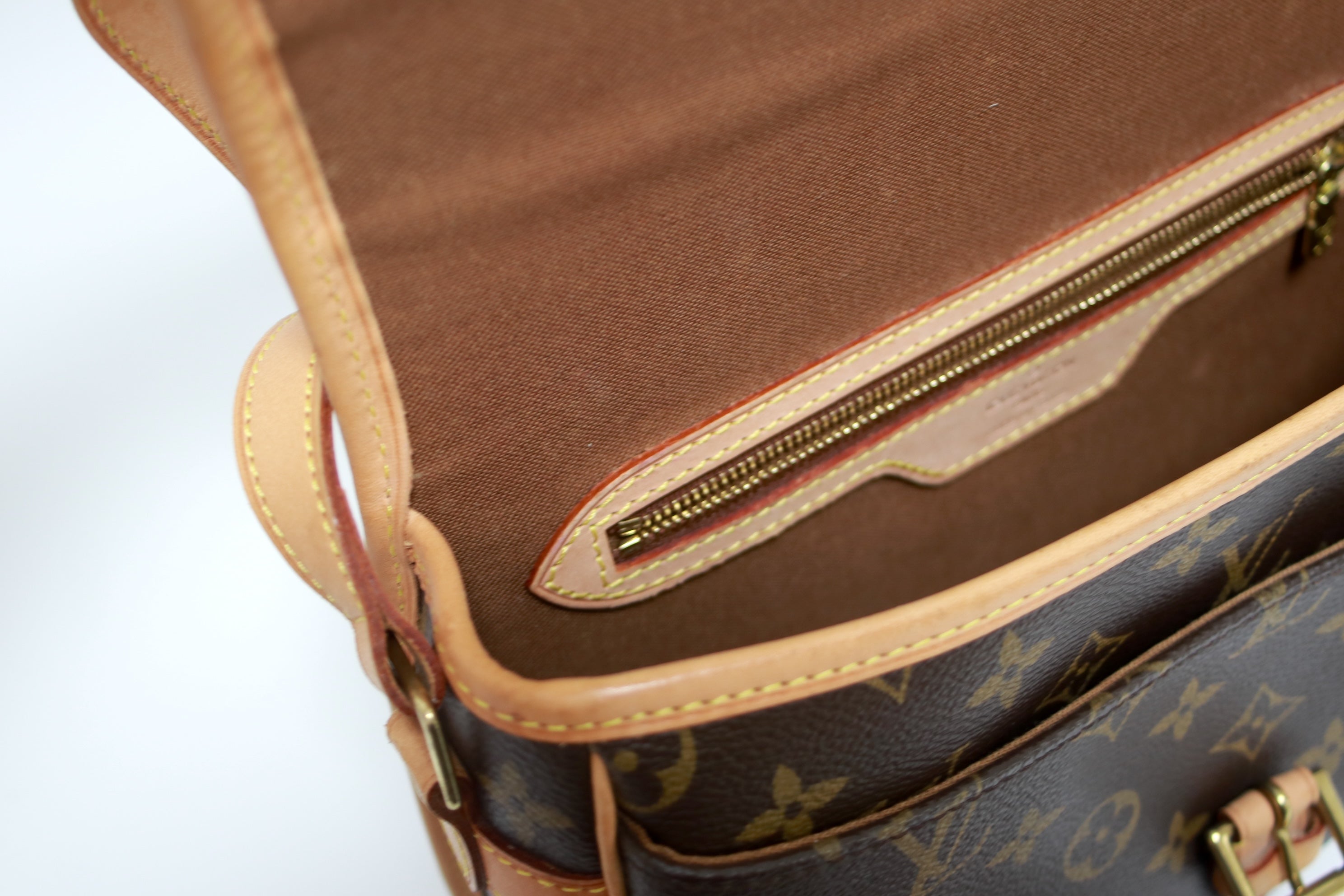 Louis Vuitton Sologne Shoulder Bag