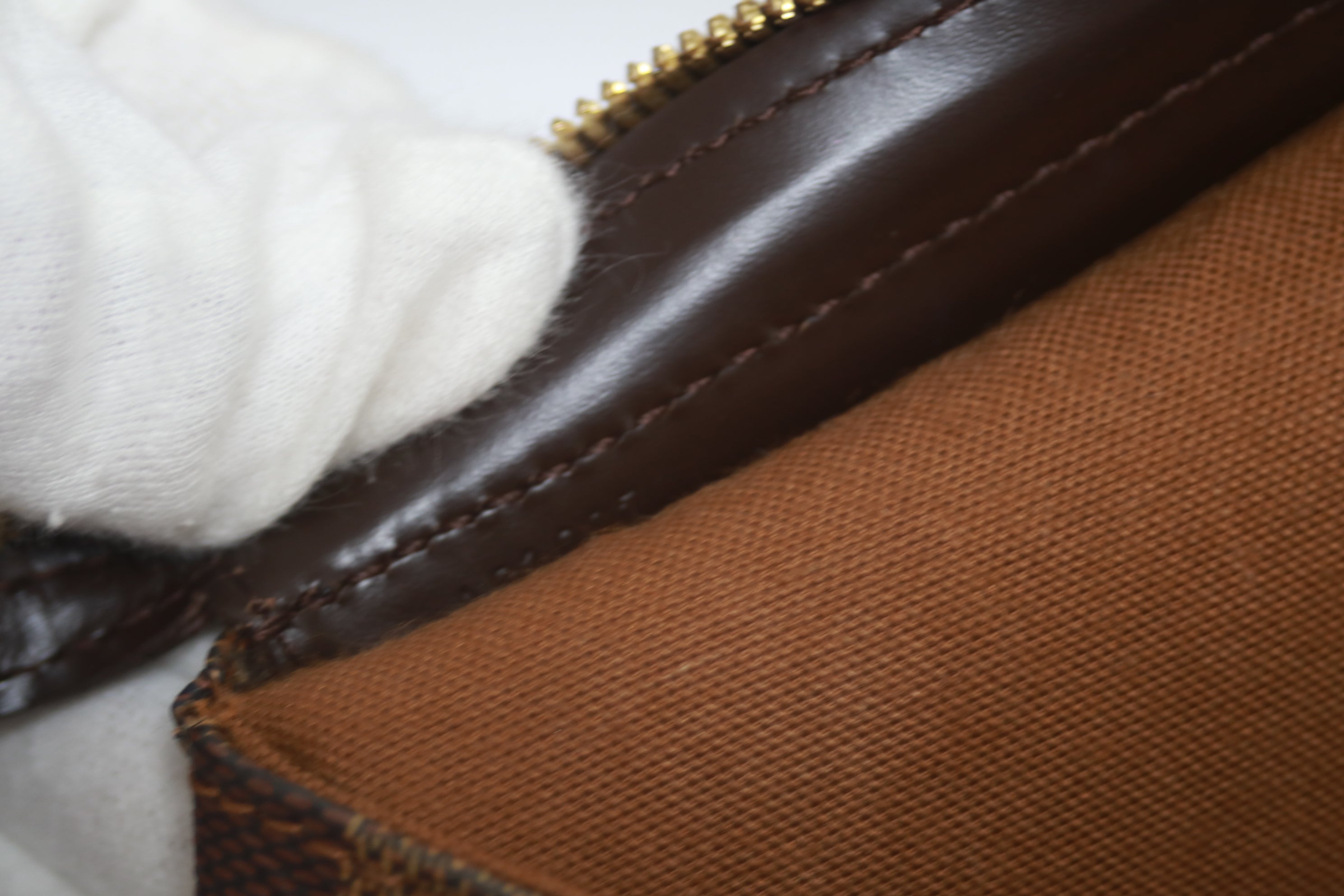 Louis Vuitton Chelsea Damier Ebene Shoulder Tote Bag Used
