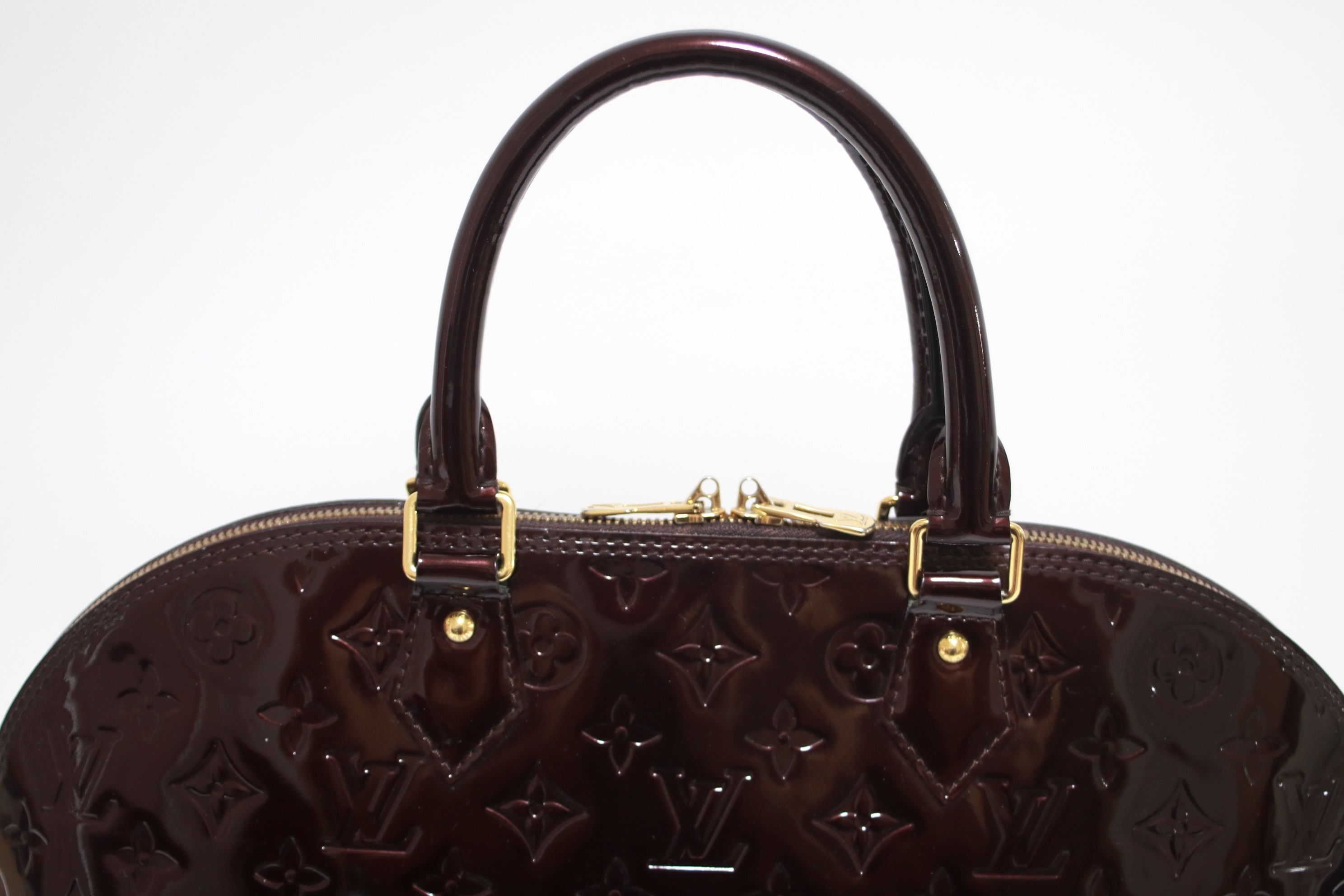 Louis Vuitton Alma GM Vernis Amarante Handbag