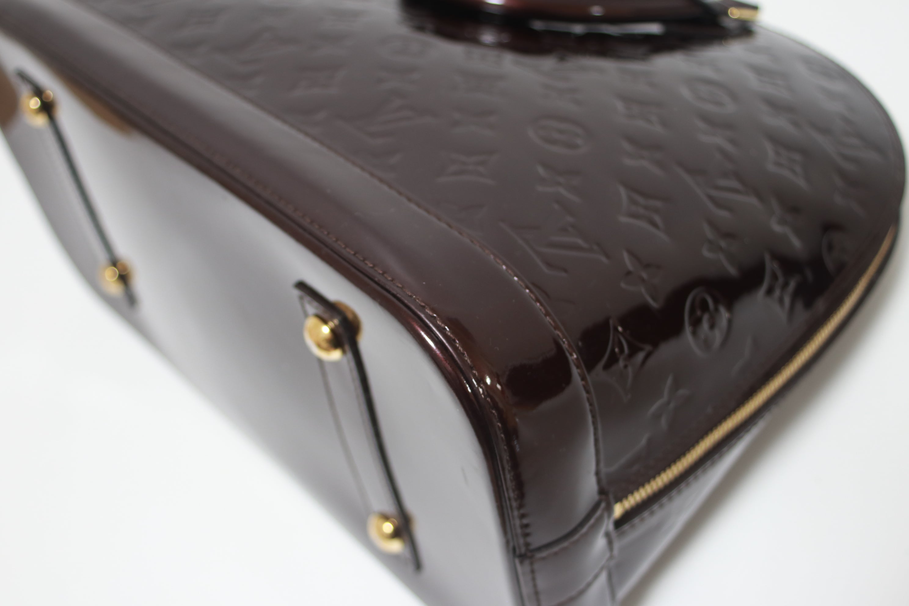 Louis Vuitton Alma GM Vernis Amarante Handbag