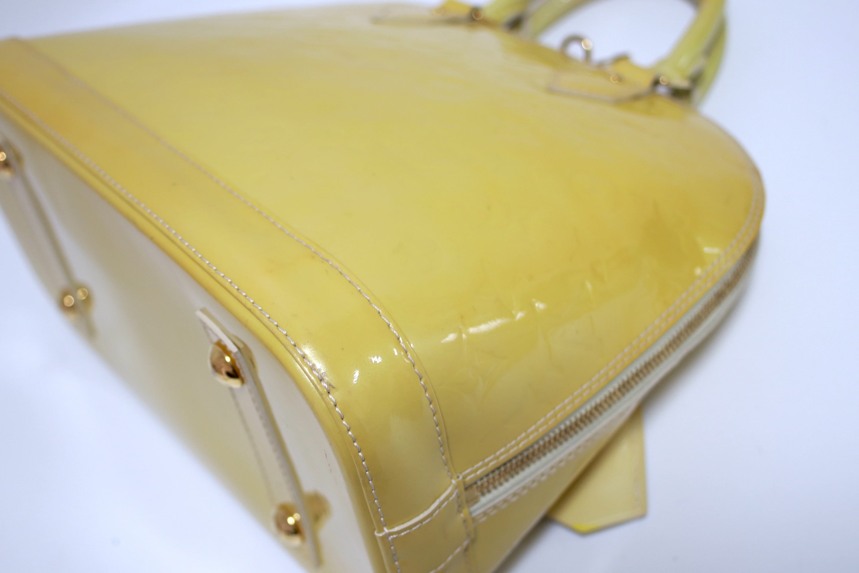 Louis Vuitton Alma PM Vernis Yellow Handbag Used