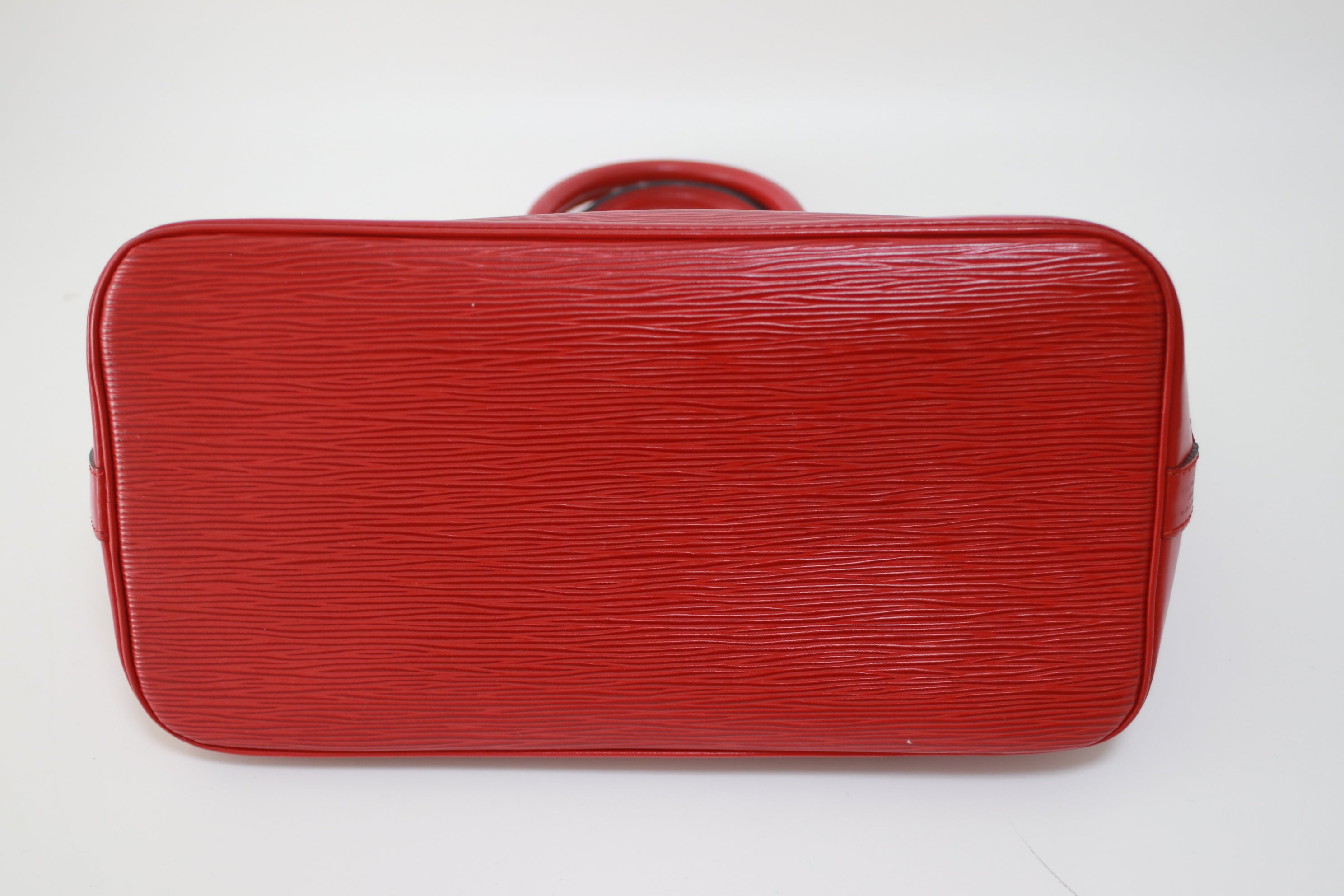 Louis Vuitton Alma PM Epi Handbag Red Used